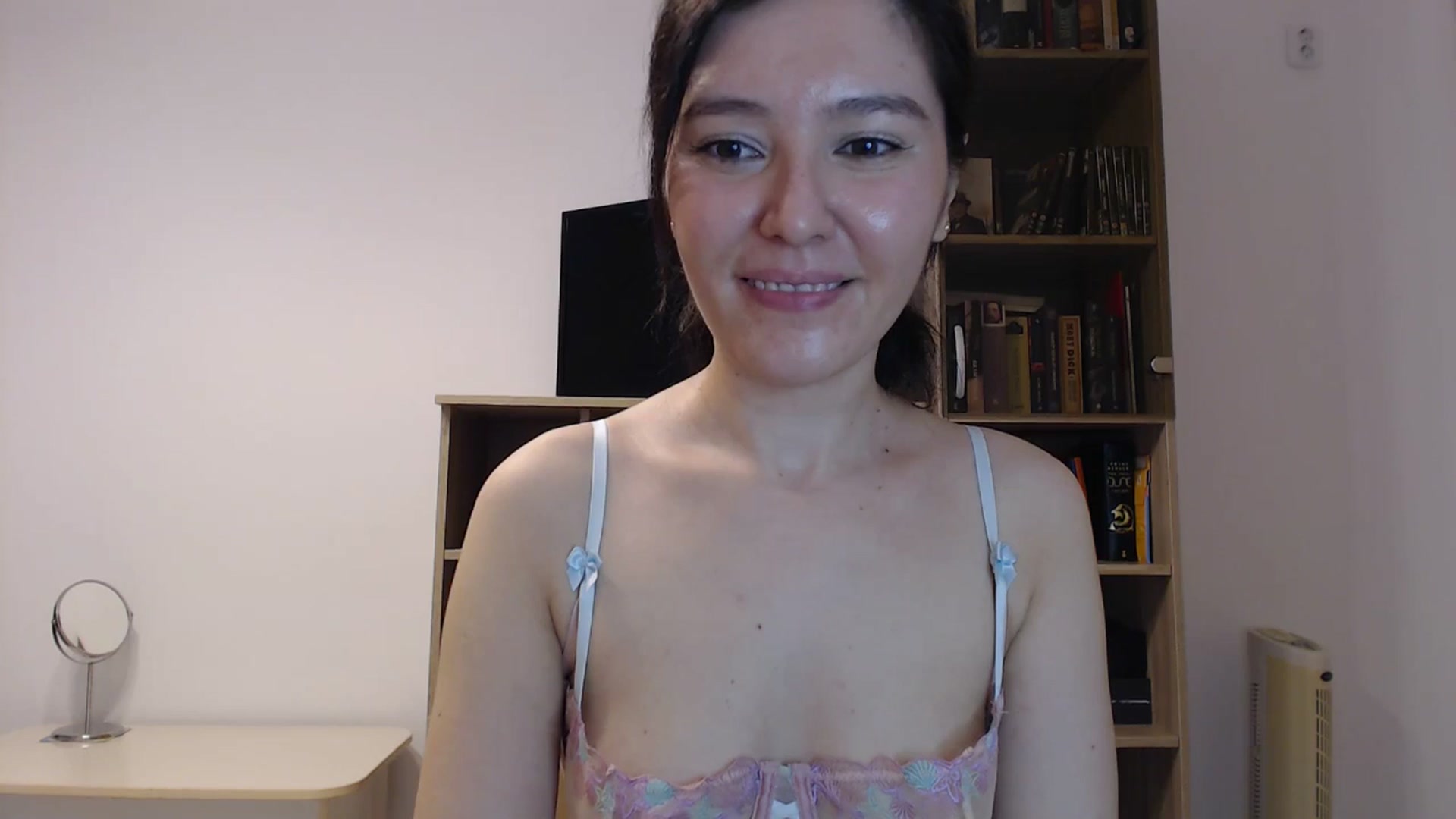 Gallery image thumbnail from SailorJupitr's myfreecams stream on, 10/02/2024, 21:53 image 20 of 20
