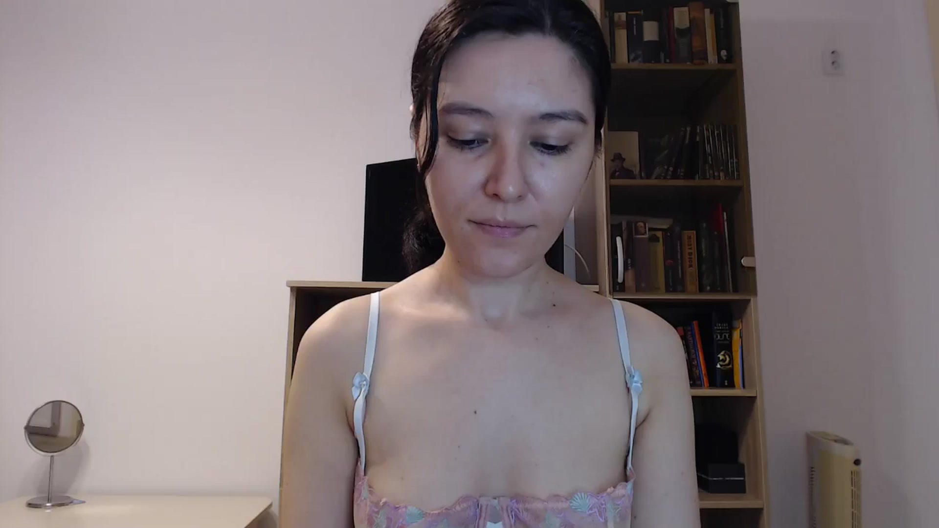 Gallery image thumbnail from SailorJupitr's myfreecams stream on, 10/19/2024, 21:00 image 1 of 20