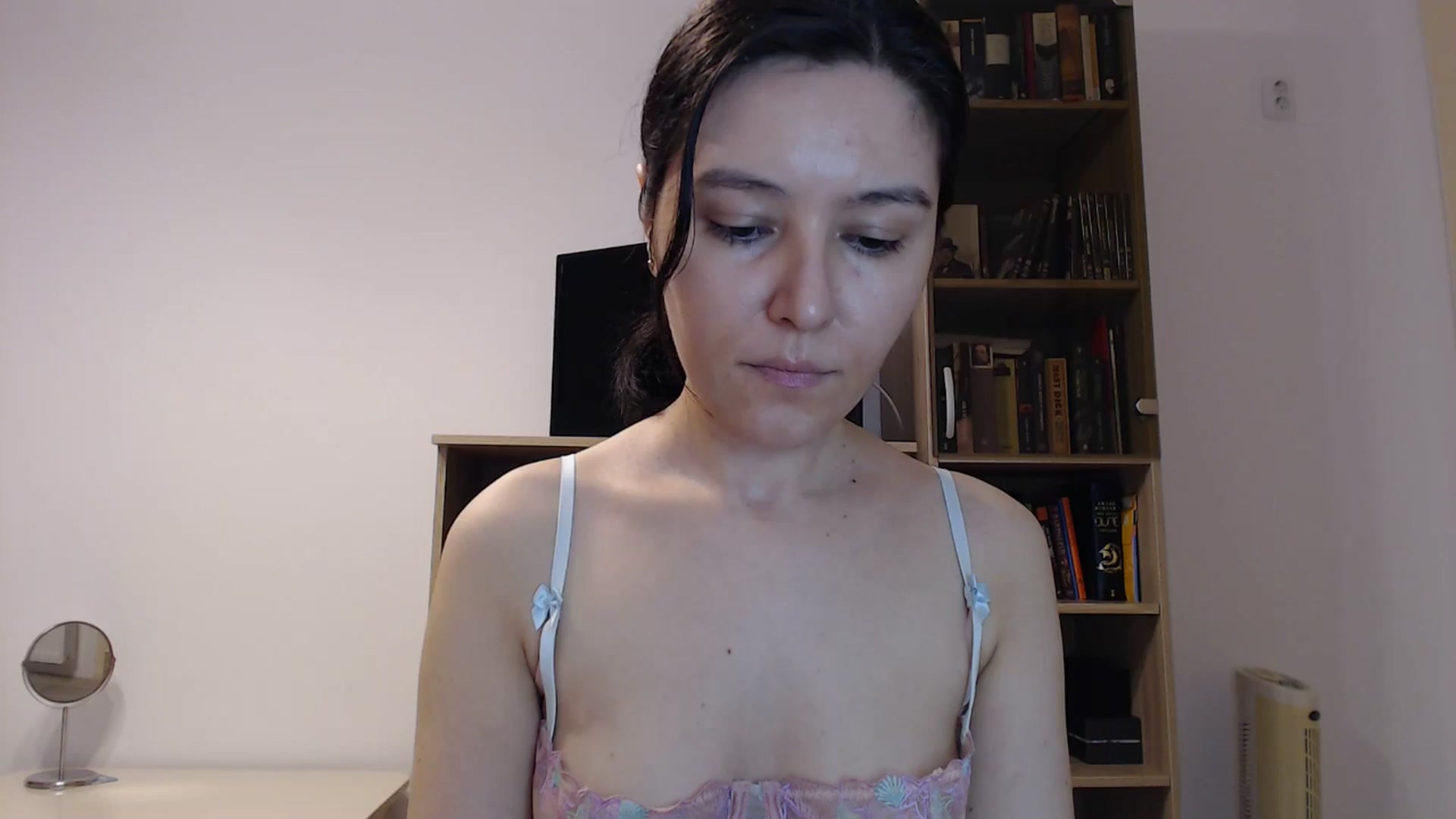 Gallery image thumbnail from SailorJupitr's myfreecams stream on, 10/19/2024, 21:00 image 9 of 20