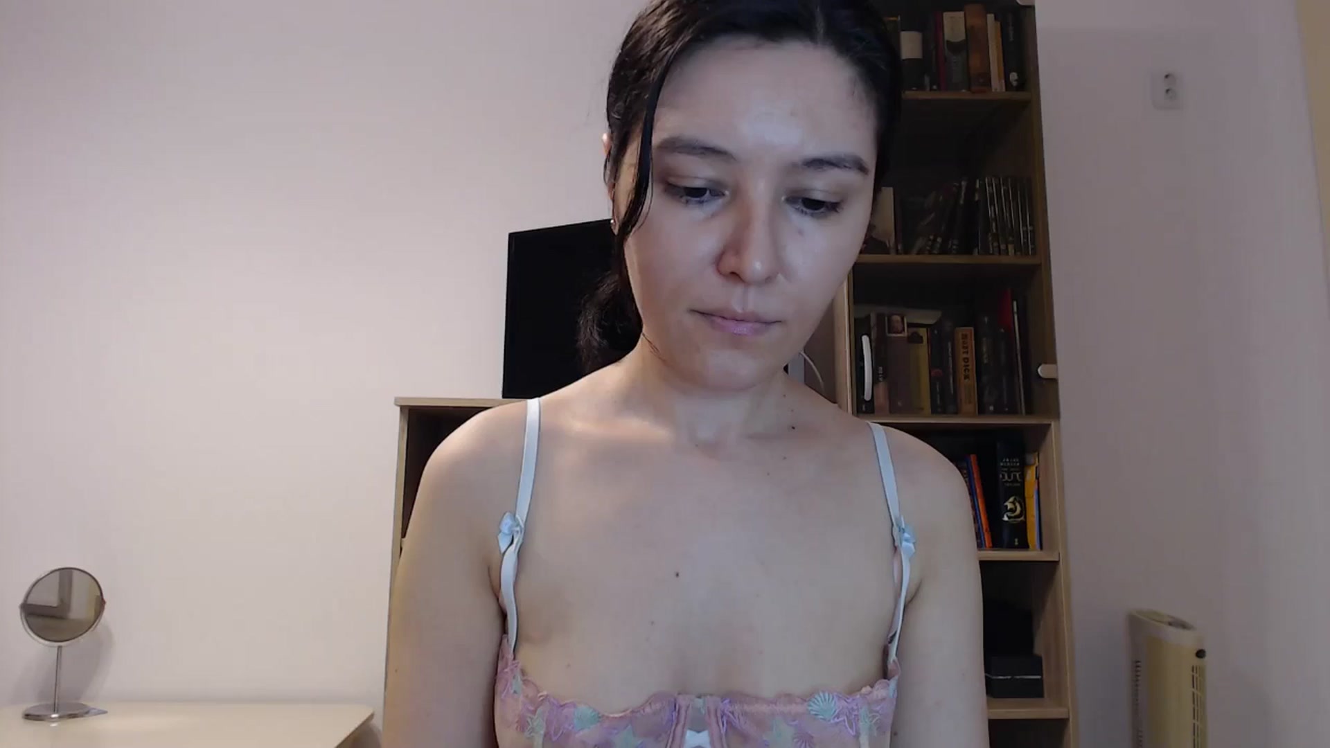 Gallery image thumbnail from SailorJupitr's myfreecams stream on, 10/19/2024, 21:00 image 8 of 20
