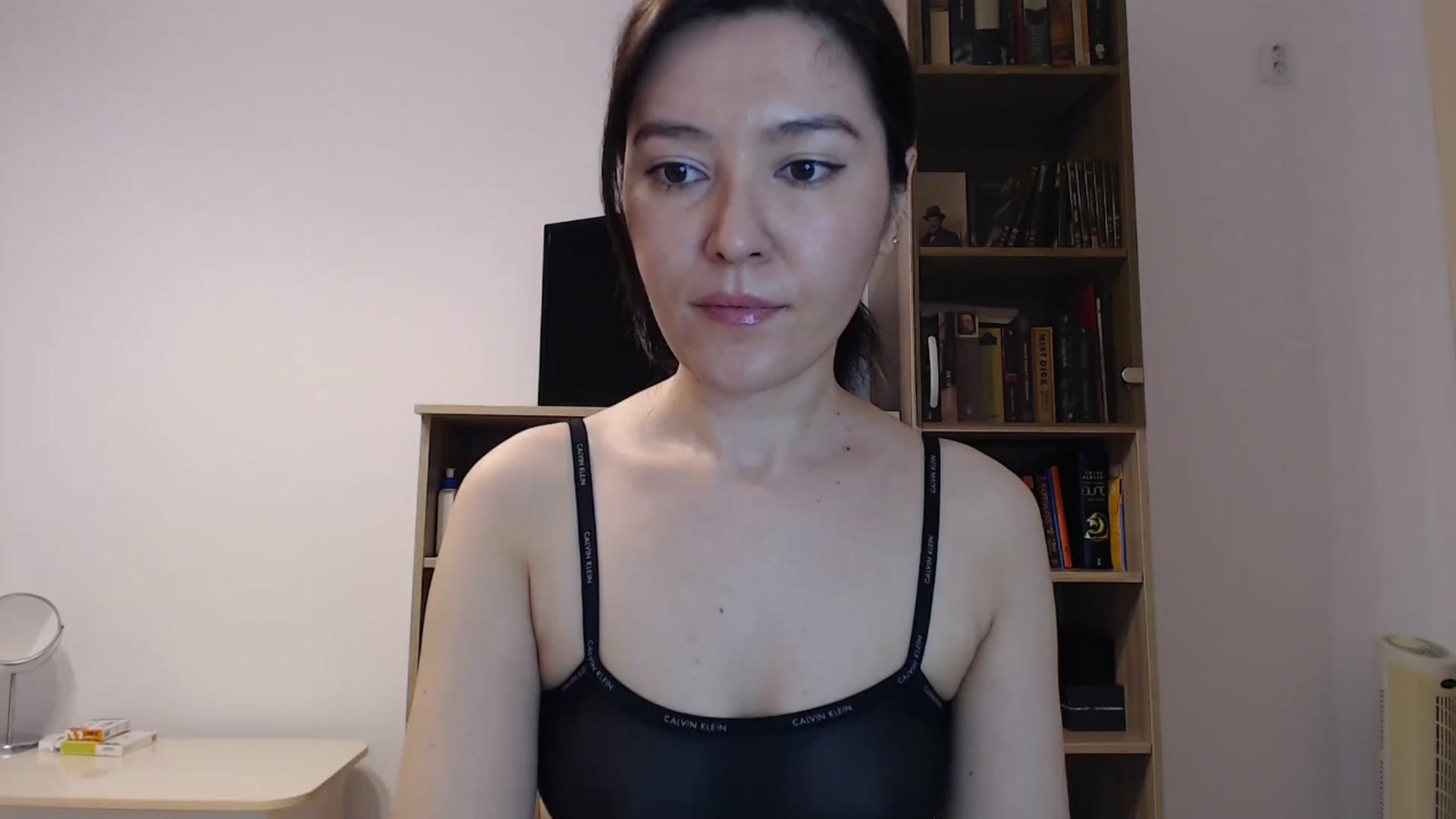 Gallery image thumbnail from SailorJupitr's myfreecams stream on, 10/25/2024, 18:55 image 1 of 20