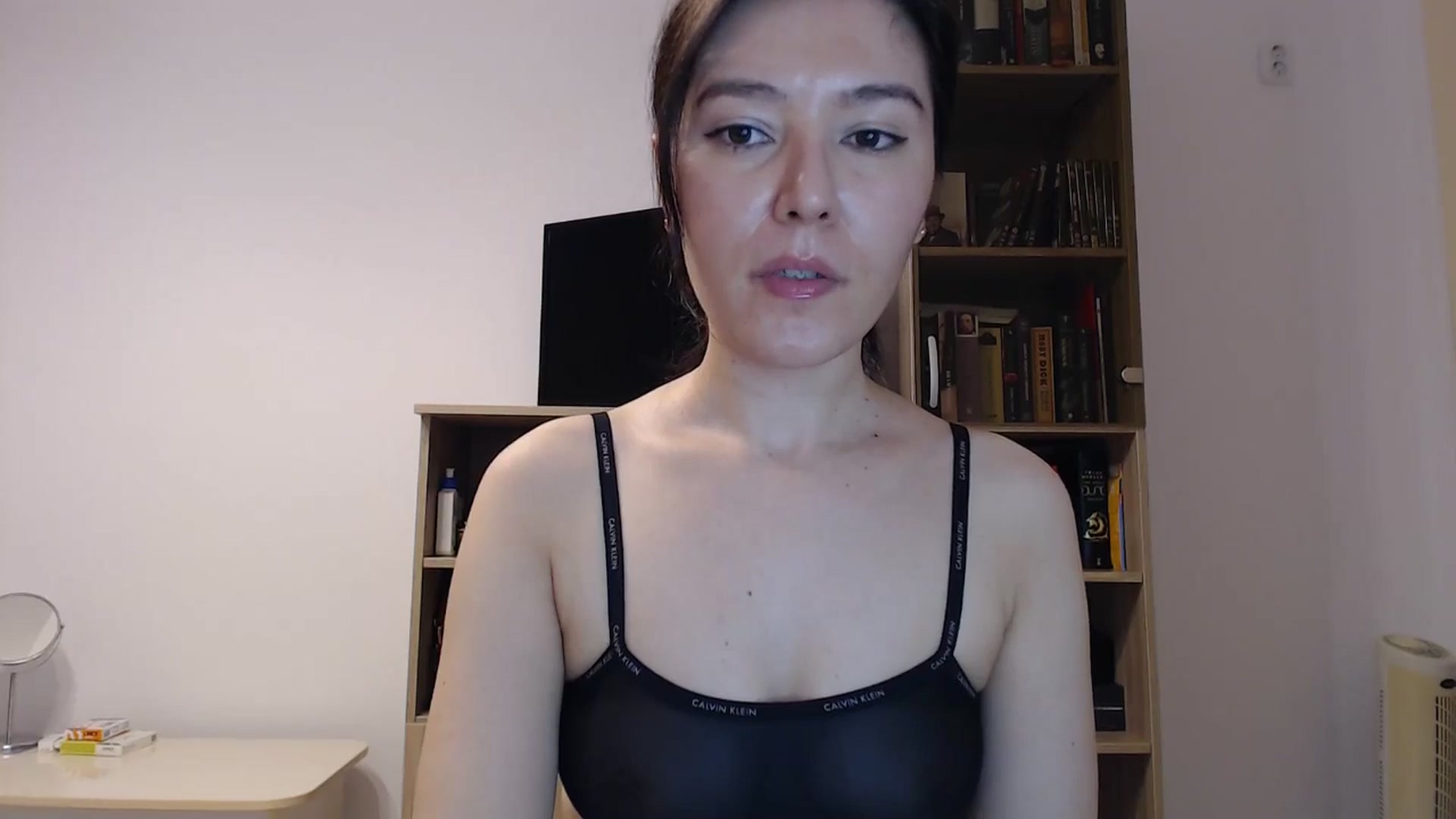 Gallery image thumbnail from SailorJupitr's myfreecams stream on, 10/25/2024, 18:55 image 5 of 20