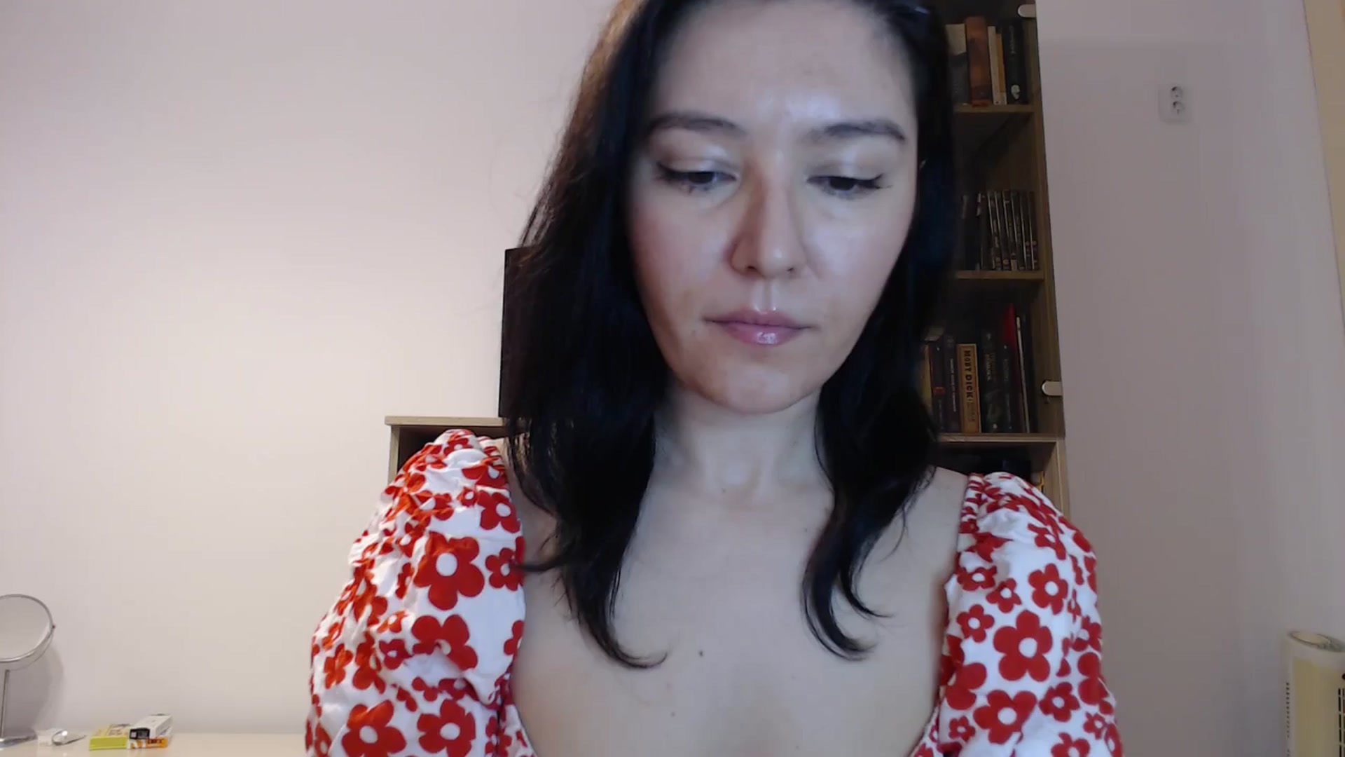 Gallery image thumbnail from SailorJupitr's myfreecams stream on, 10/27/2024, 19:58 image 1 of 20