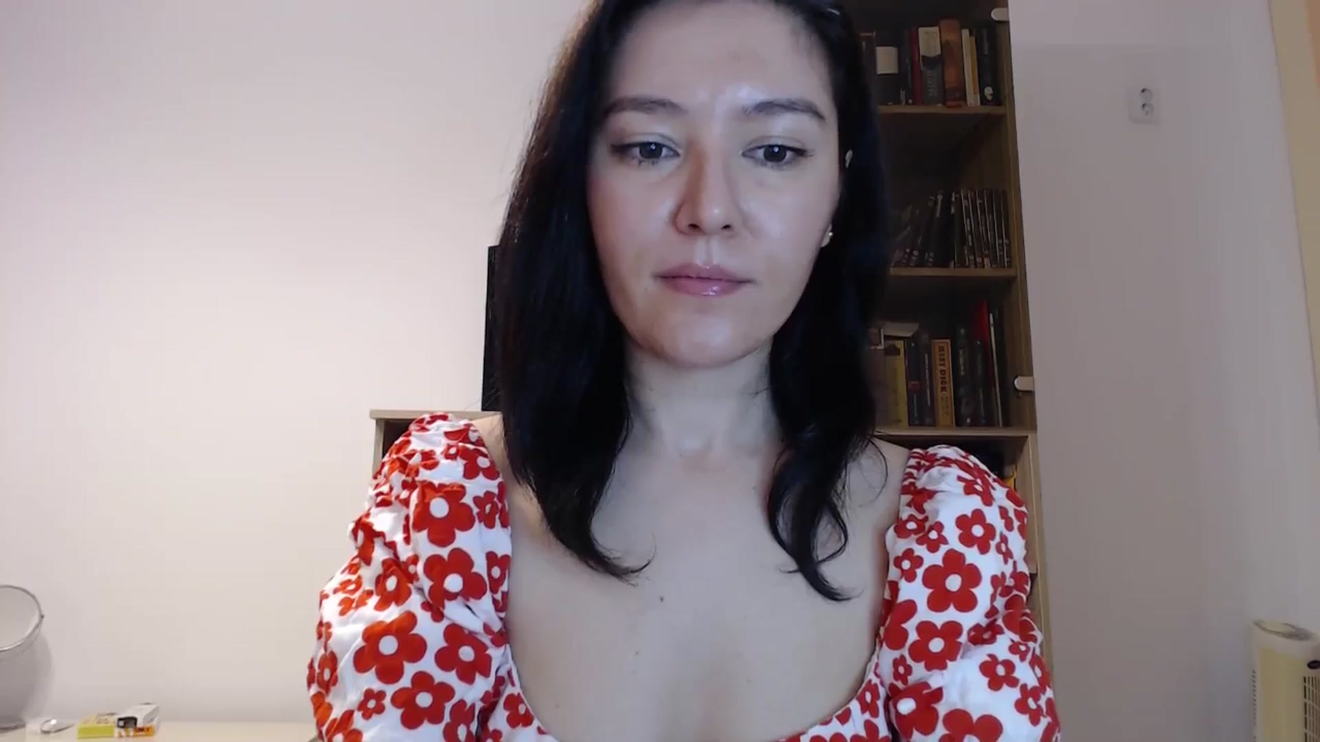 Gallery image thumbnail from SailorJupitr's myfreecams stream on, 10/27/2024, 19:58 image 12 of 20