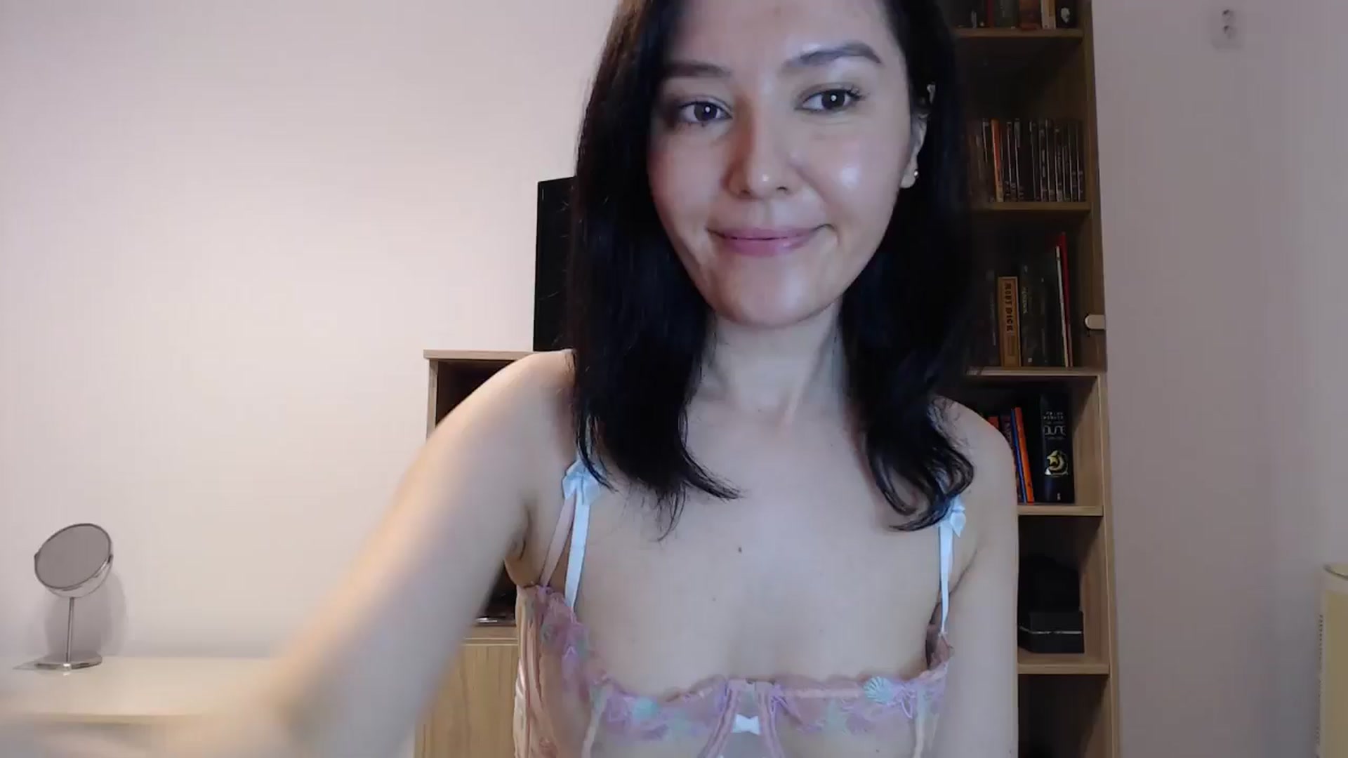 Gallery image thumbnail from SailorJupitr's myfreecams stream on, 11/02/2024, 22:43 image 19 of 20