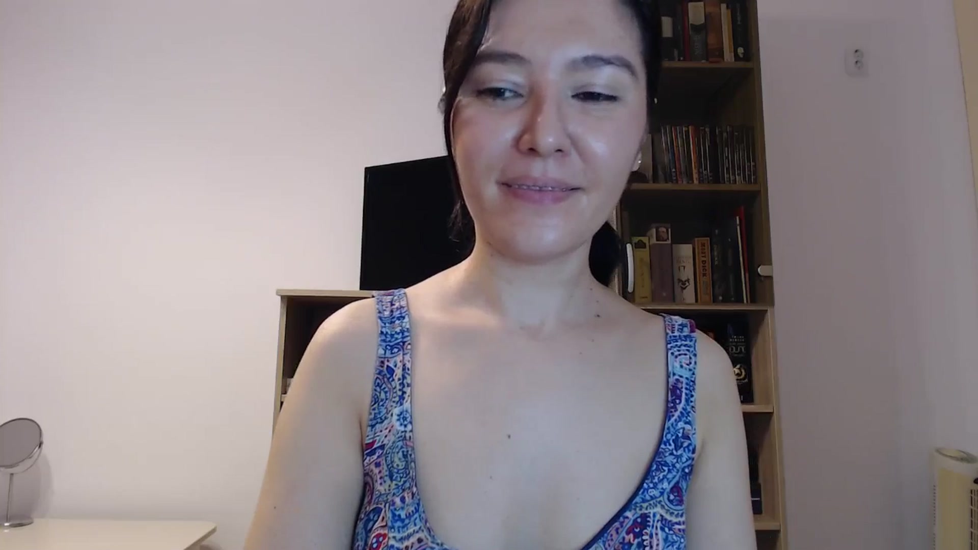 Gallery image thumbnail from SailorJupitr's myfreecams stream on, 11/03/2024, 22:50 image 10 of 20