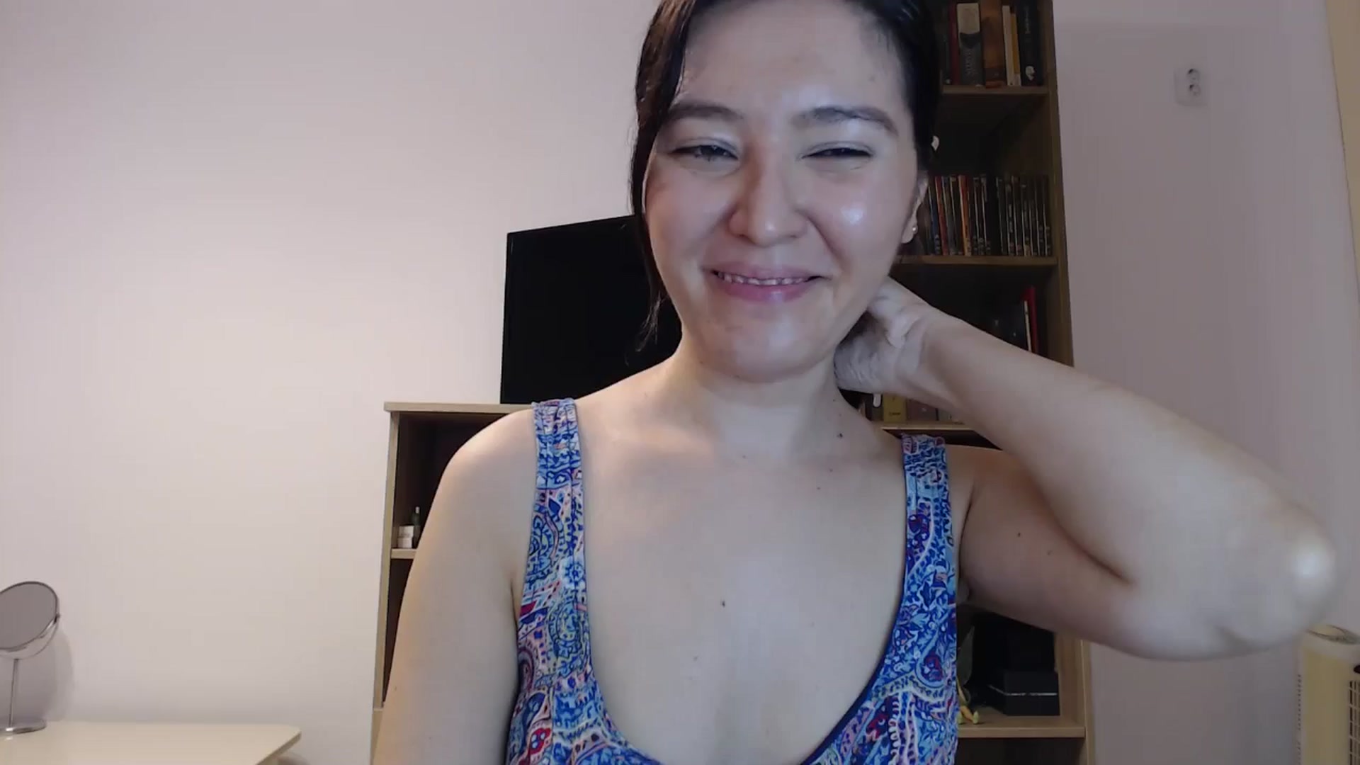 Gallery image thumbnail from SailorJupitr's myfreecams stream on, 11/03/2024, 22:50 image 11 of 20