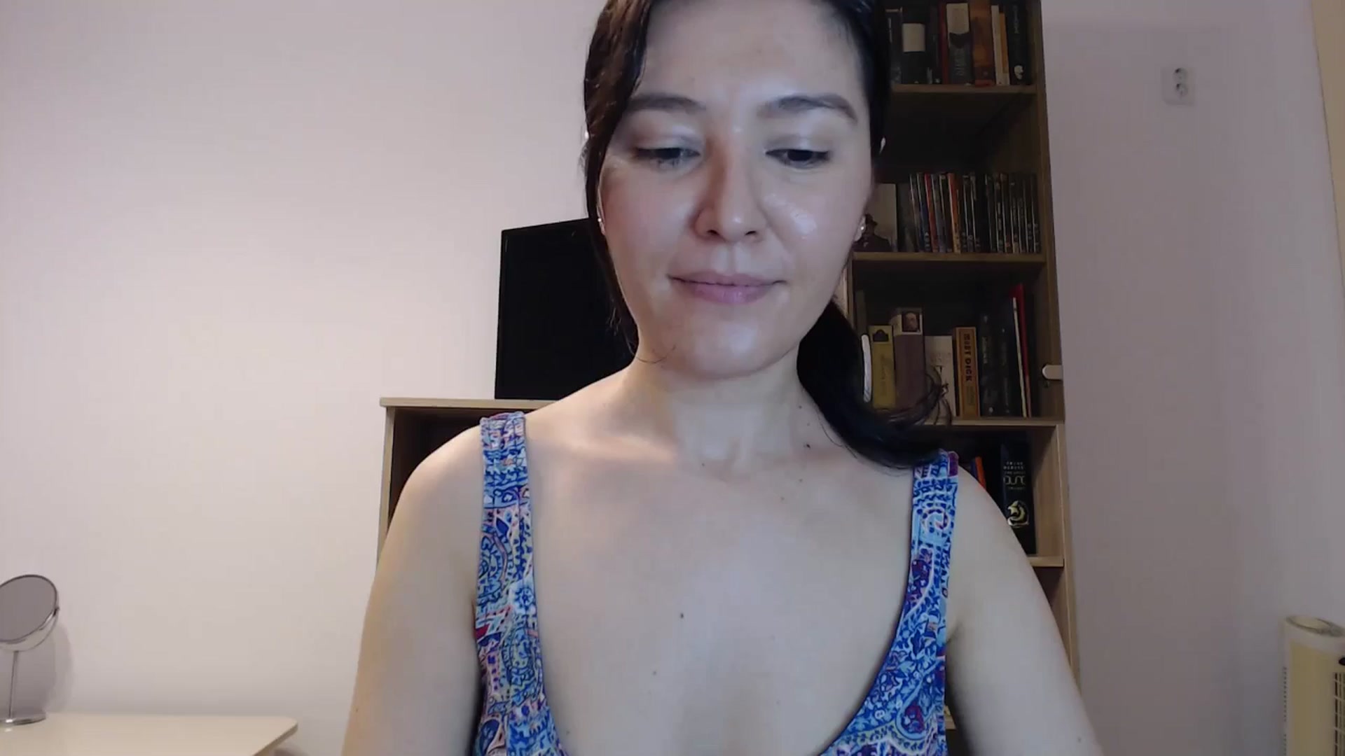 Gallery image thumbnail from SailorJupitr's myfreecams stream on, 11/03/2024, 22:50 image 15 of 20