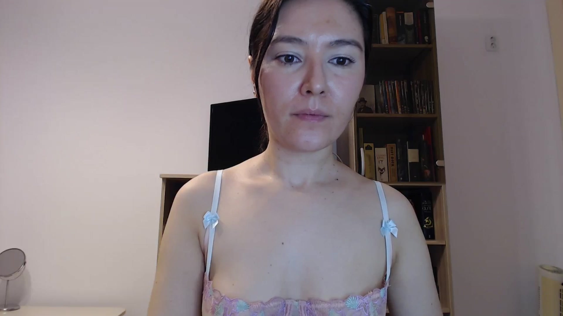 Gallery image thumbnail from SailorJupitr's myfreecams stream on, 11/06/2024, 21:17 image 8 of 20