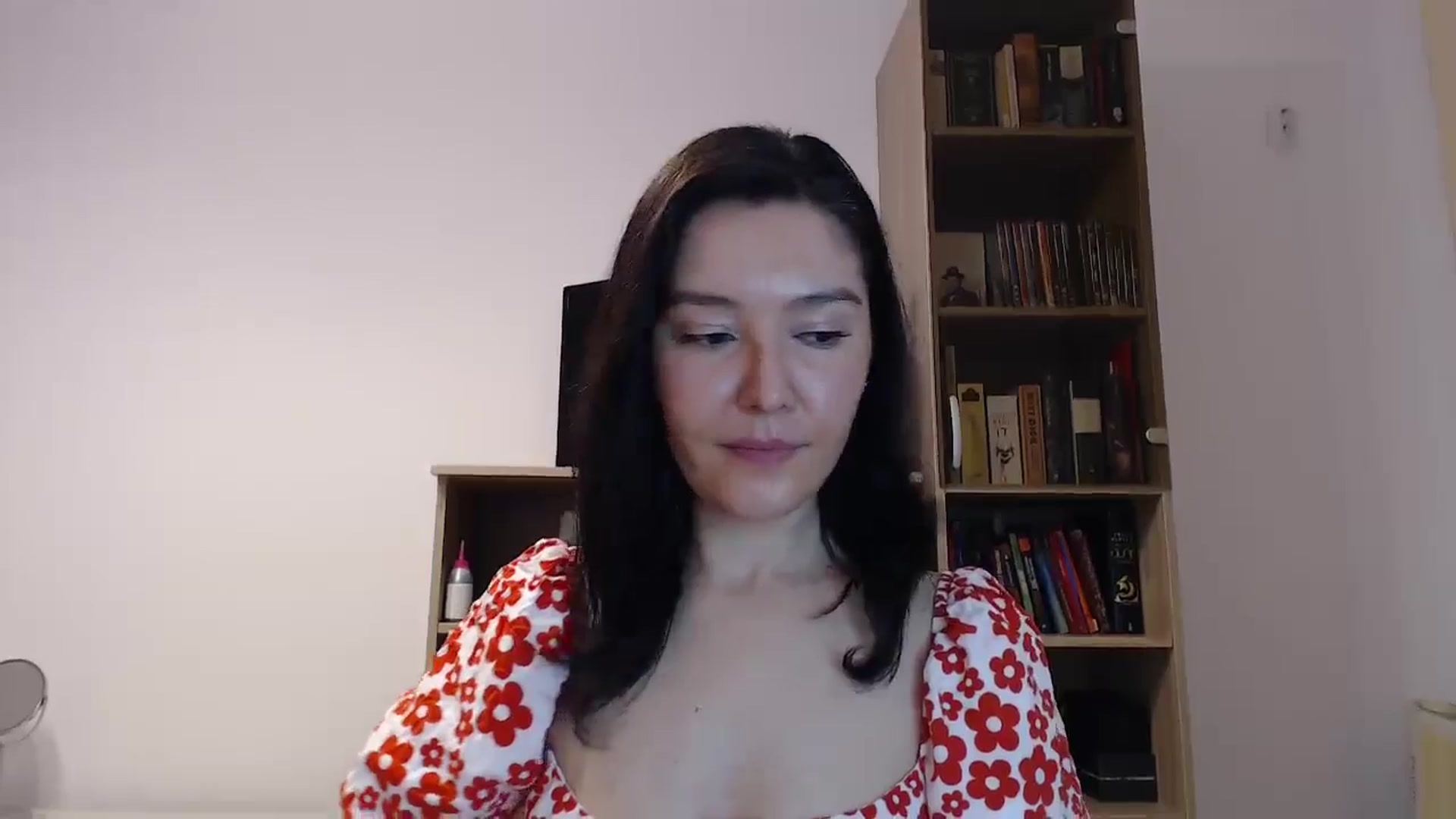 Gallery image thumbnail from SailorJupitr's myfreecams stream on, 11/13/2024, 21:16 image 14 of 20