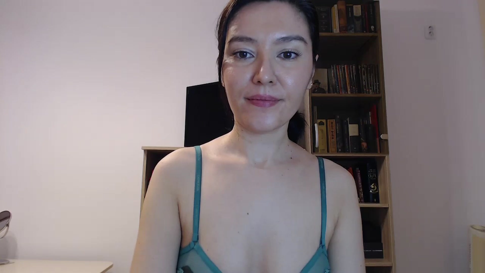Gallery image thumbnail from SailorJupitr's myfreecams stream on, 11/14/2024, 21:15 image 9 of 20