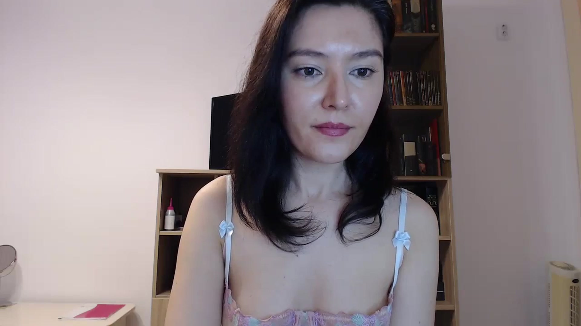 Gallery image thumbnail from SailorJupitr's myfreecams stream on, 11/21/2024, 22:12 image 6 of 20