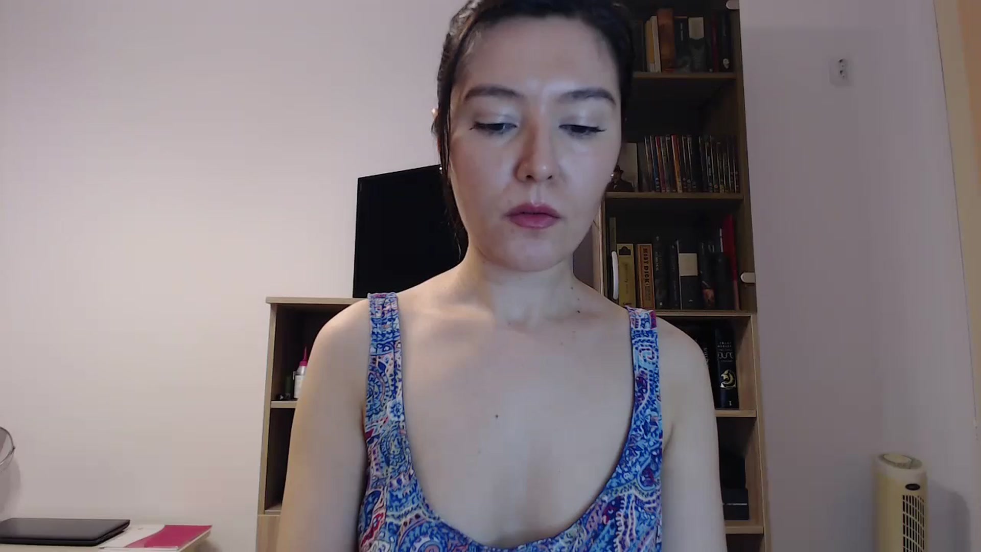 Gallery image thumbnail from SailorJupitr's myfreecams stream on, 11/22/2024, 19:58 image 1 of 20