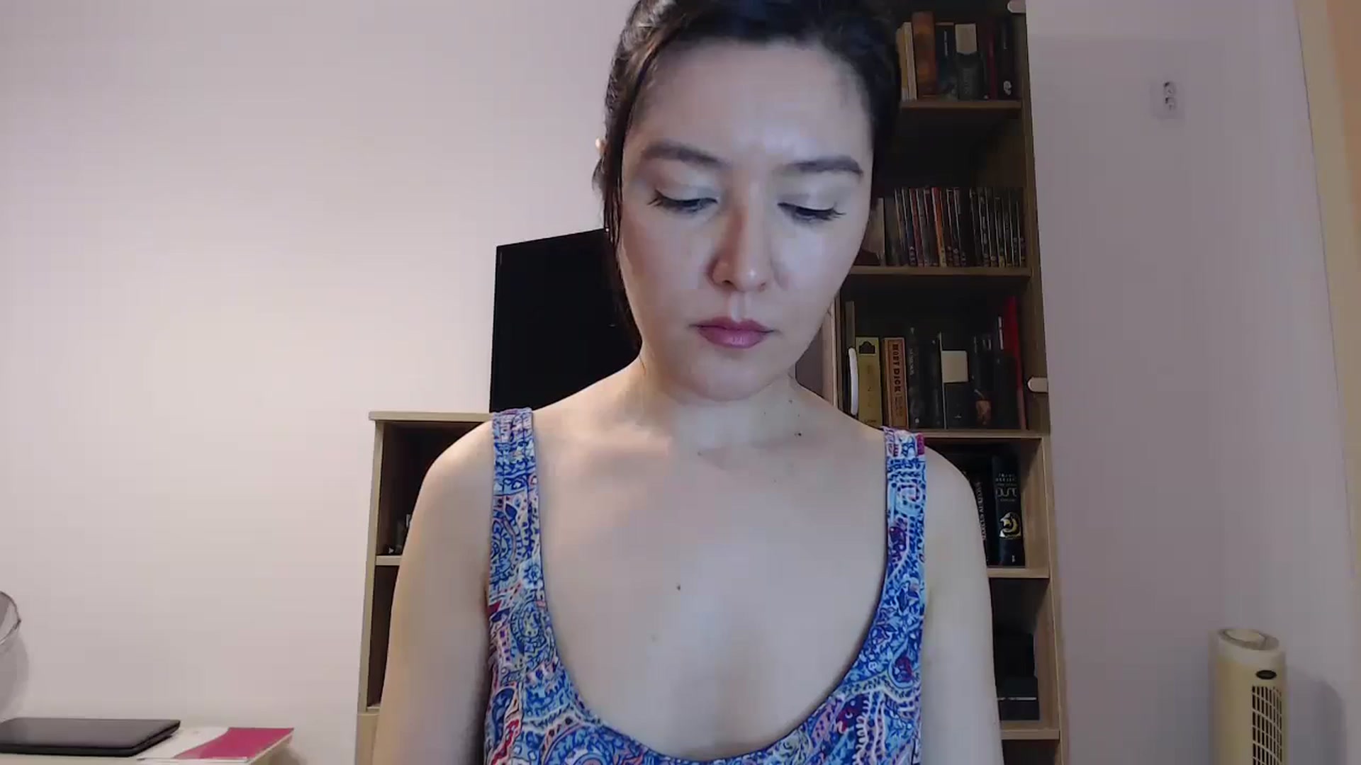 Gallery image thumbnail from SailorJupitr's myfreecams stream on, 11/22/2024, 19:58 image 8 of 20