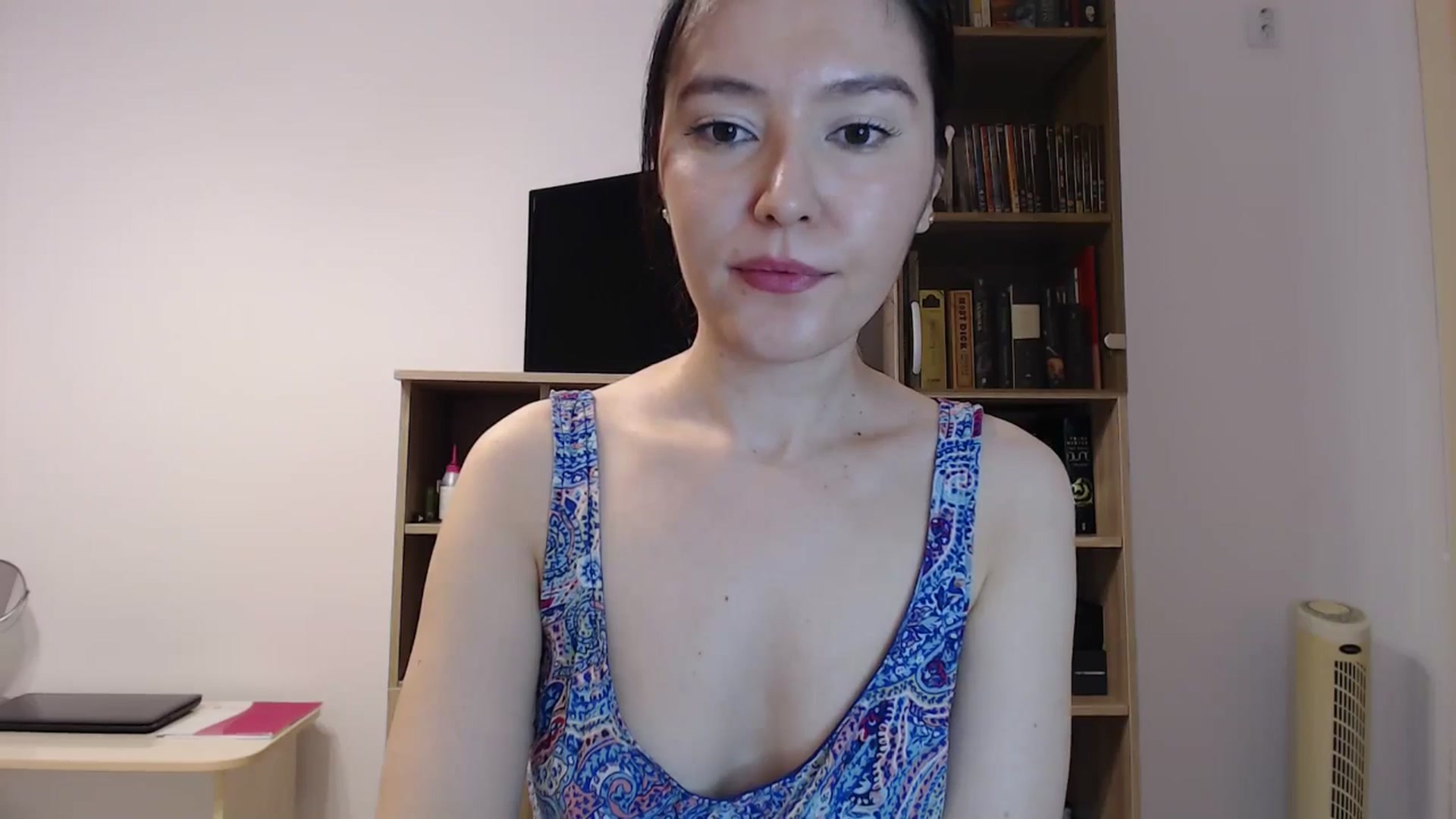 Gallery image thumbnail from SailorJupitr's myfreecams stream on, 11/22/2024, 21:54 image 2 of 20