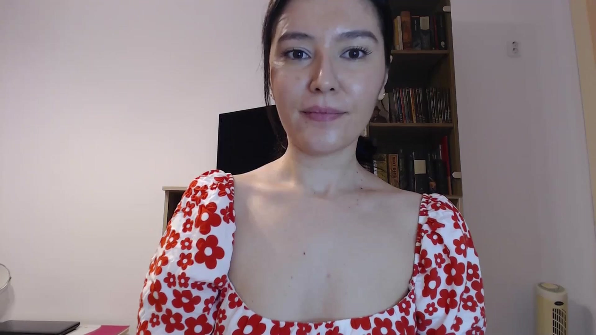Gallery image thumbnail from SailorJupitr's myfreecams stream on, 11/24/2024, 23:07 image 11 of 20