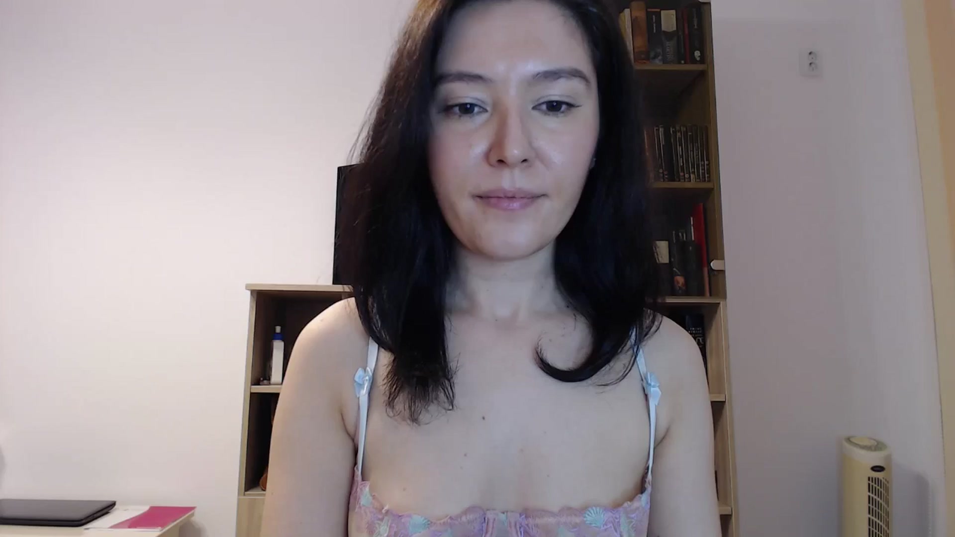 Gallery image thumbnail from SailorJupitr's myfreecams stream on, 11/27/2024, 22:30 image 4 of 20