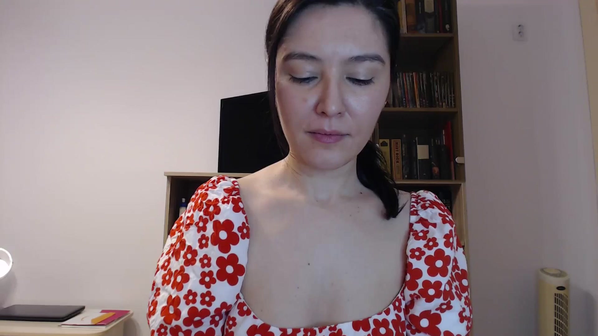 Gallery image thumbnail from SailorJupitr's myfreecams stream on, 11/28/2024, 21:26 image 5 of 20