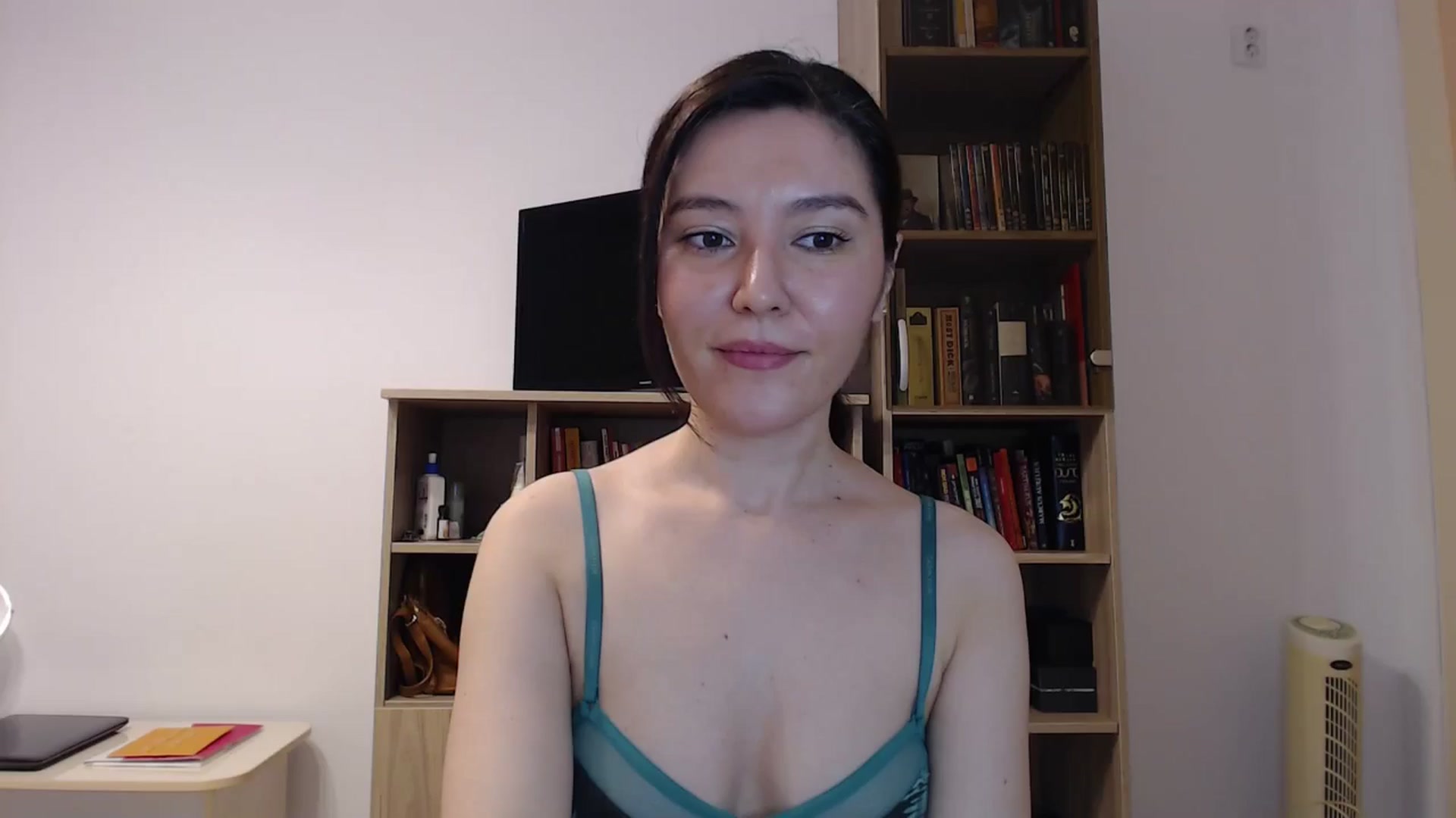 Gallery image thumbnail from SailorJupitr's myfreecams stream on, 11/30/2024, 20:44 image 13 of 20