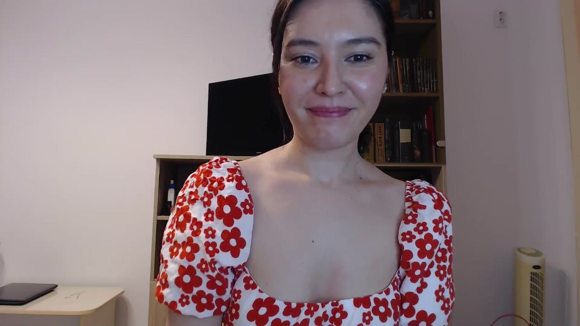Gallery image thumbnail from SailorJupitr's myfreecams stream on, 12/07/2024, 22:17 image 5 of 20