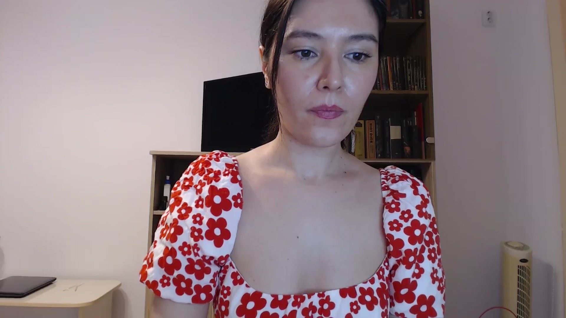 Gallery image thumbnail from SailorJupitr's myfreecams stream on, 12/07/2024, 22:17 image 11 of 20