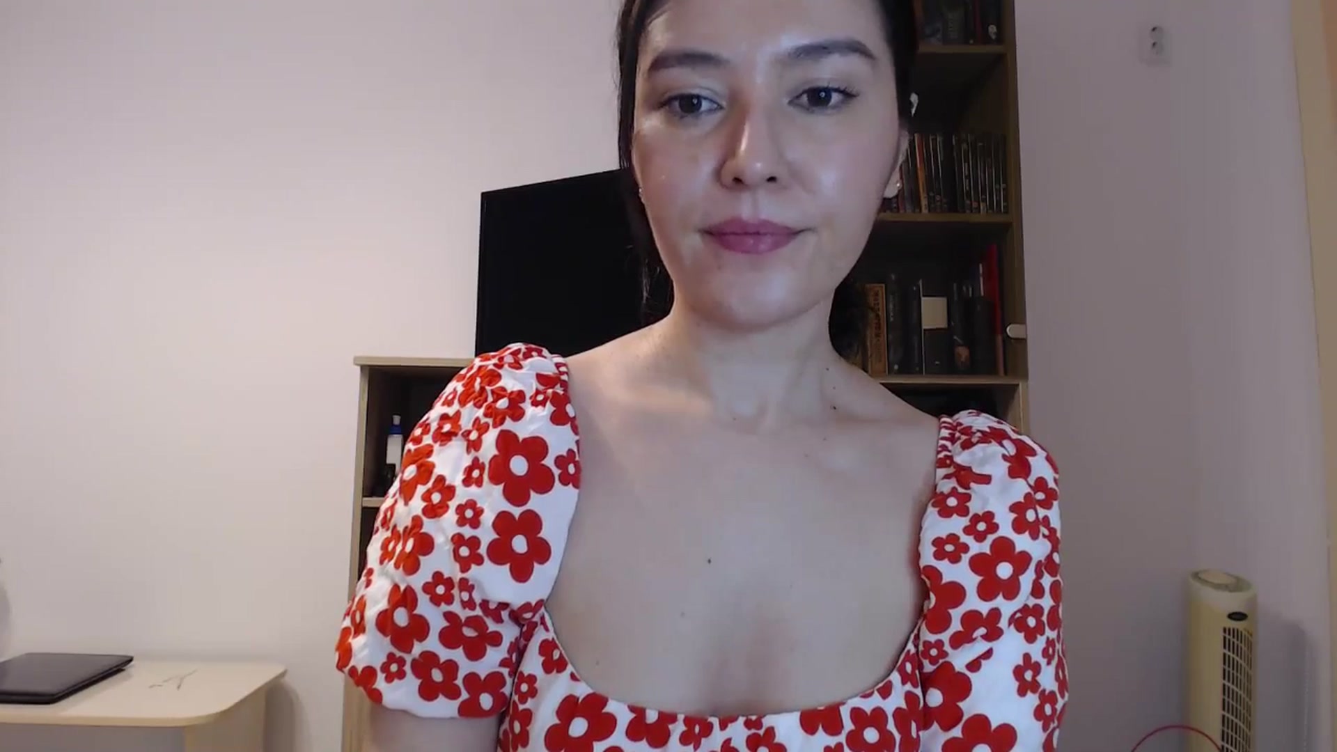 Gallery image thumbnail from SailorJupitr's myfreecams stream on, 12/07/2024, 22:17 image 20 of 20