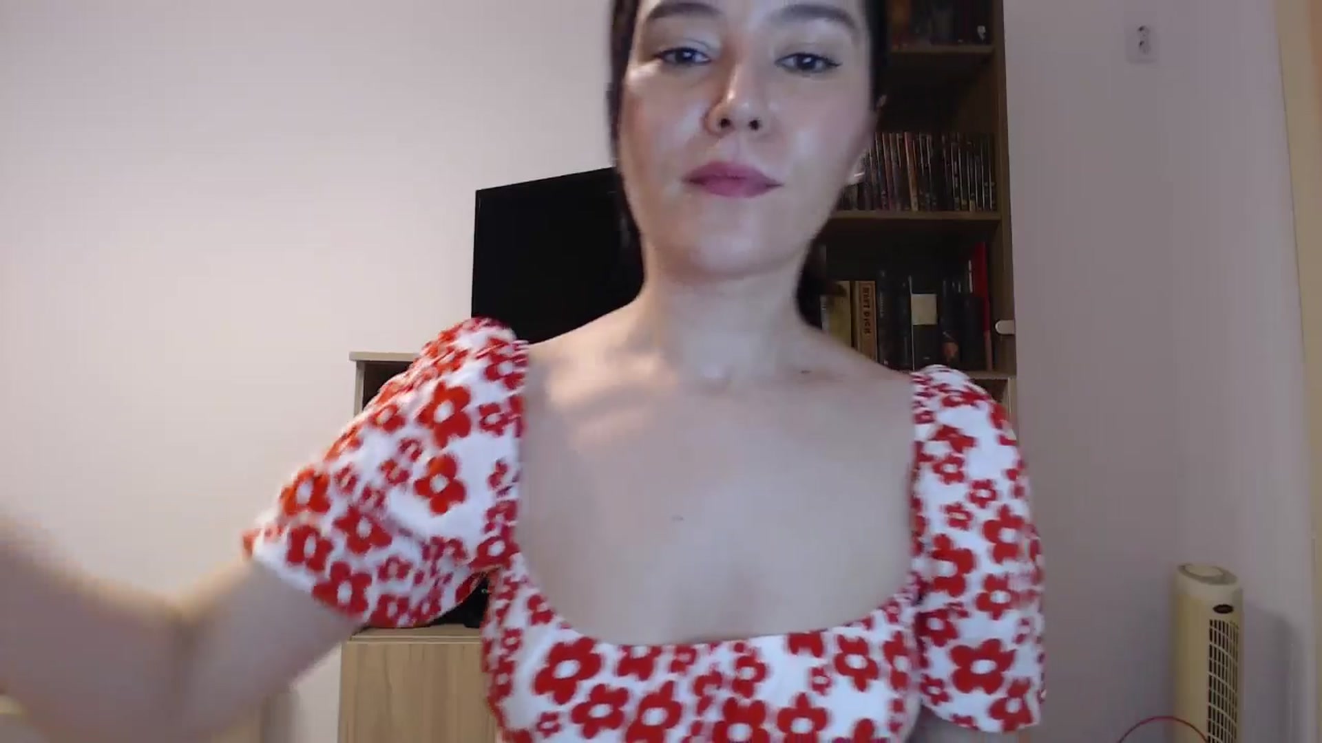 Gallery image thumbnail from SailorJupitr's myfreecams stream on, 12/07/2024, 22:17 image 4 of 20