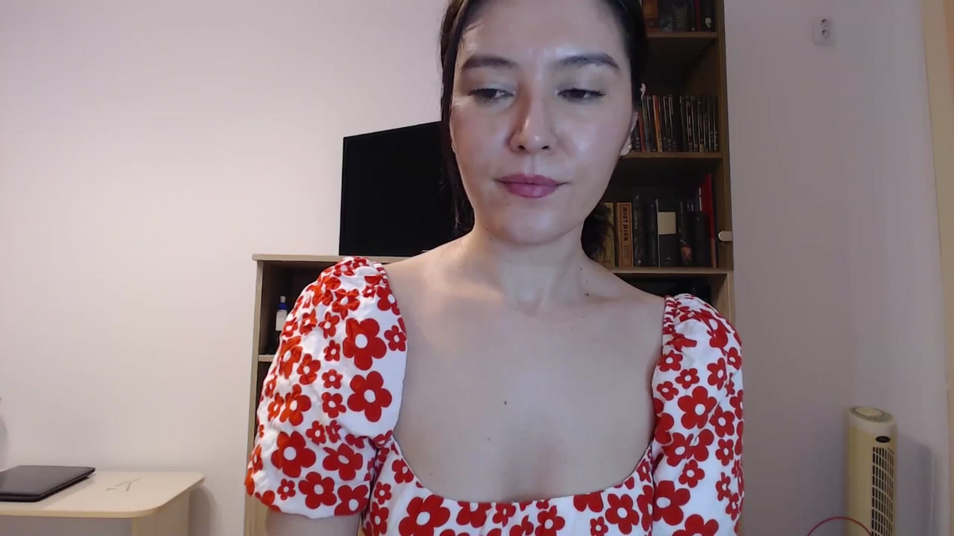 Gallery image thumbnail from SailorJupitr's myfreecams stream on, 12/07/2024, 22:17 image 9 of 20