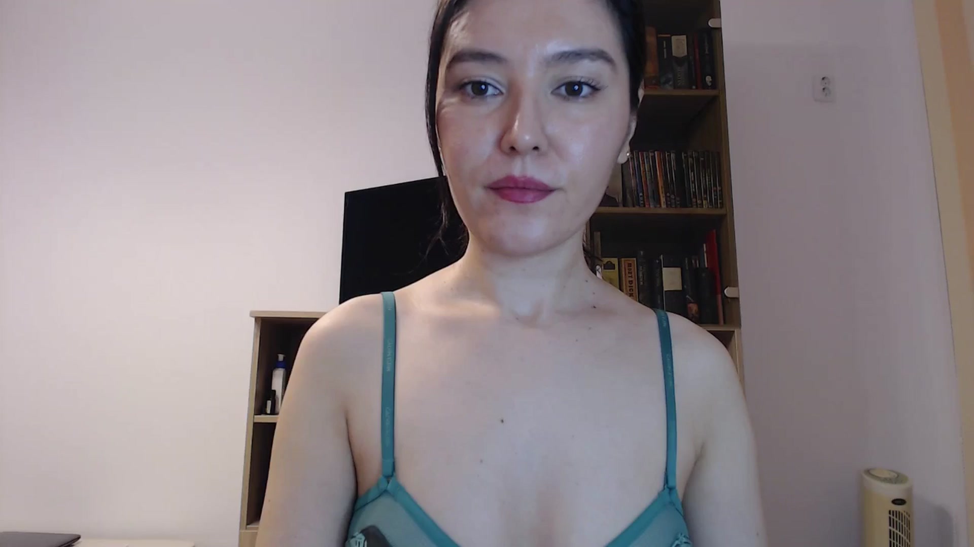 Gallery image thumbnail from SailorJupitr's myfreecams stream on, 12/08/2024, 21:49 image 1 of 20