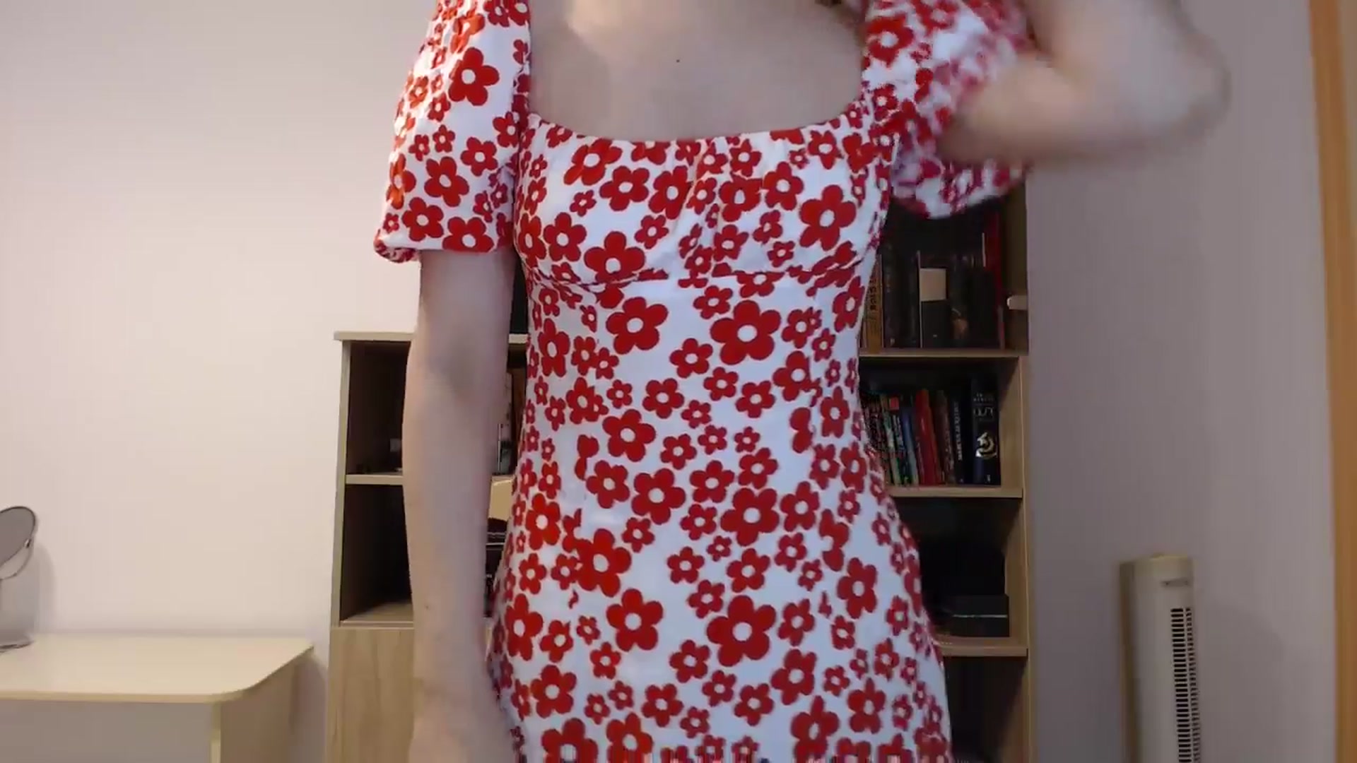 Gallery image thumbnail from SailorJupitr's myfreecams stream on, 12/22/2024, 22:39 image 3 of 20