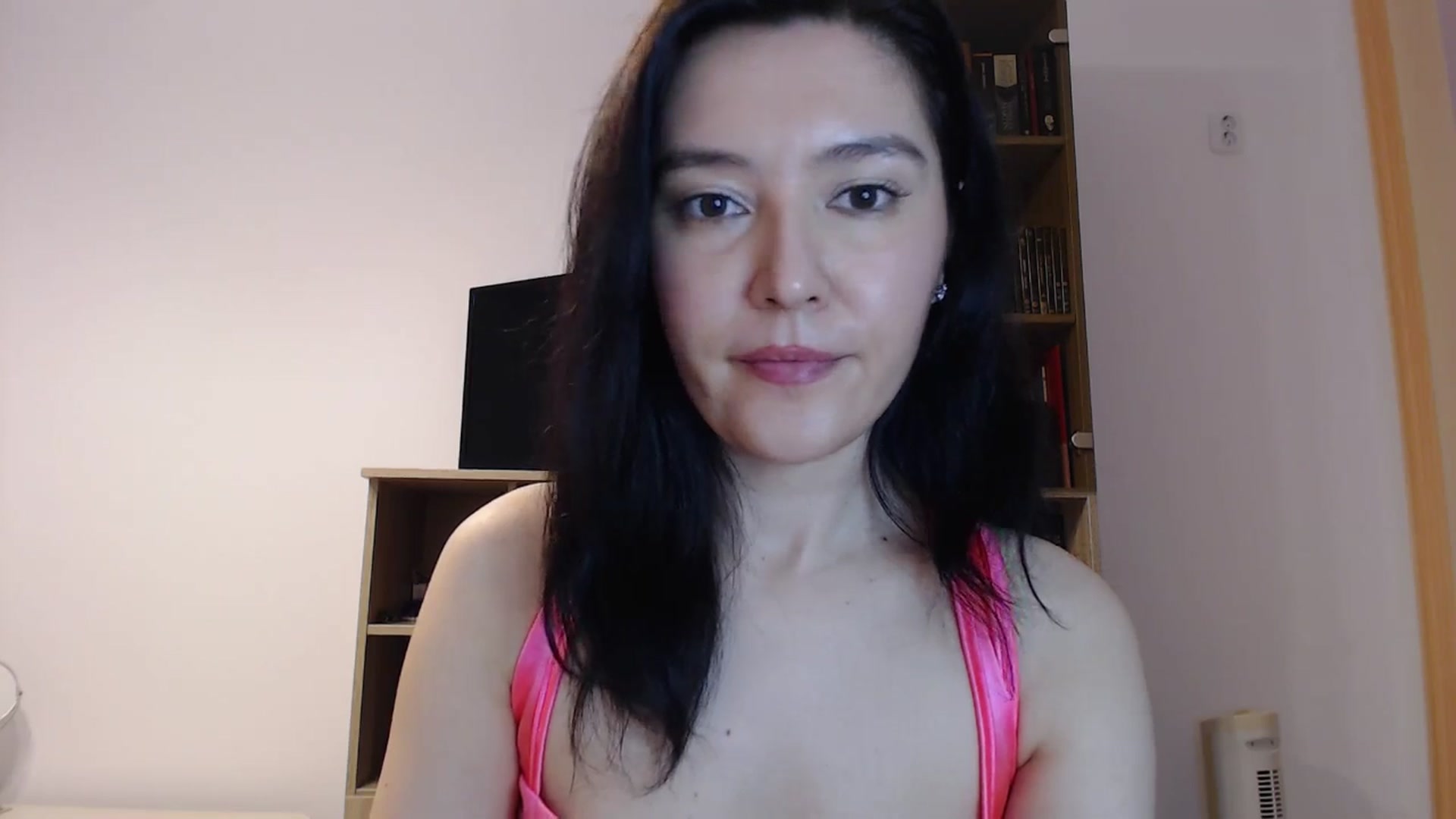 Gallery image thumbnail from SailorJupitr's myfreecams stream on, 12/26/2024, 21:51 image 10 of 20