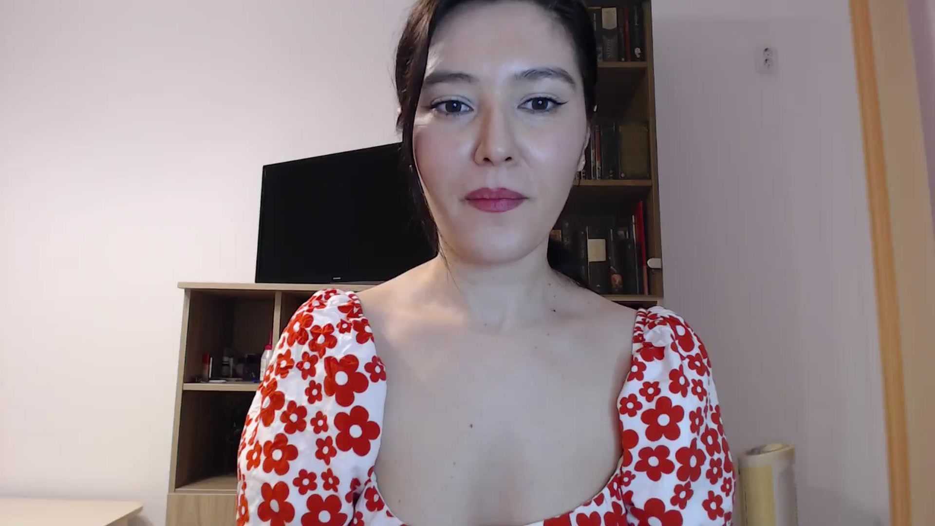 Gallery image thumbnail from SailorJupitr's myfreecams stream on, 01/19/2025, 22:30 image 13 of 20