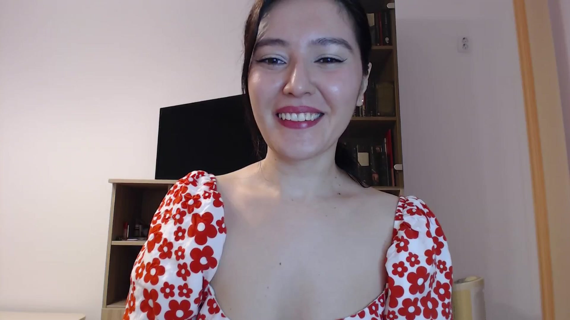 Gallery image thumbnail from SailorJupitr's myfreecams stream on, 01/19/2025, 22:30 image 5 of 20
