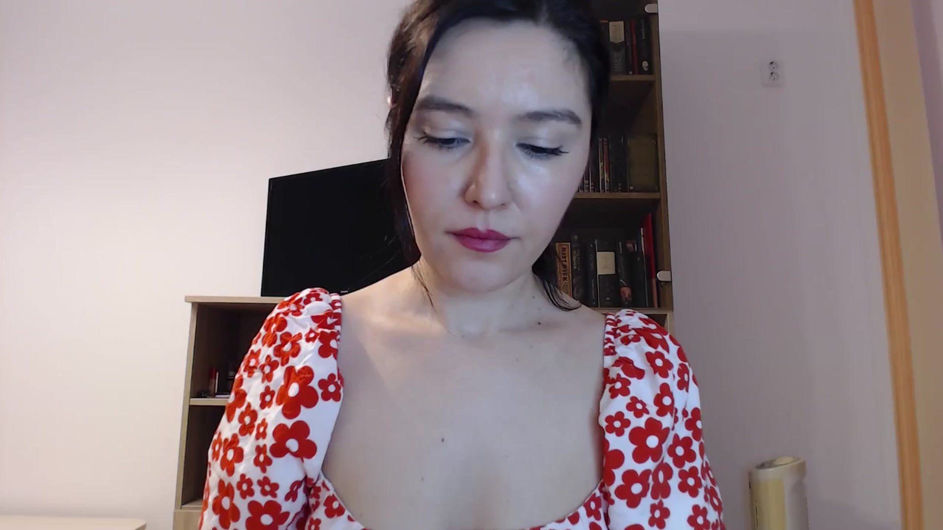Gallery image thumbnail from SailorJupitr's myfreecams stream on, 01/19/2025, 22:30 image 1 of 20