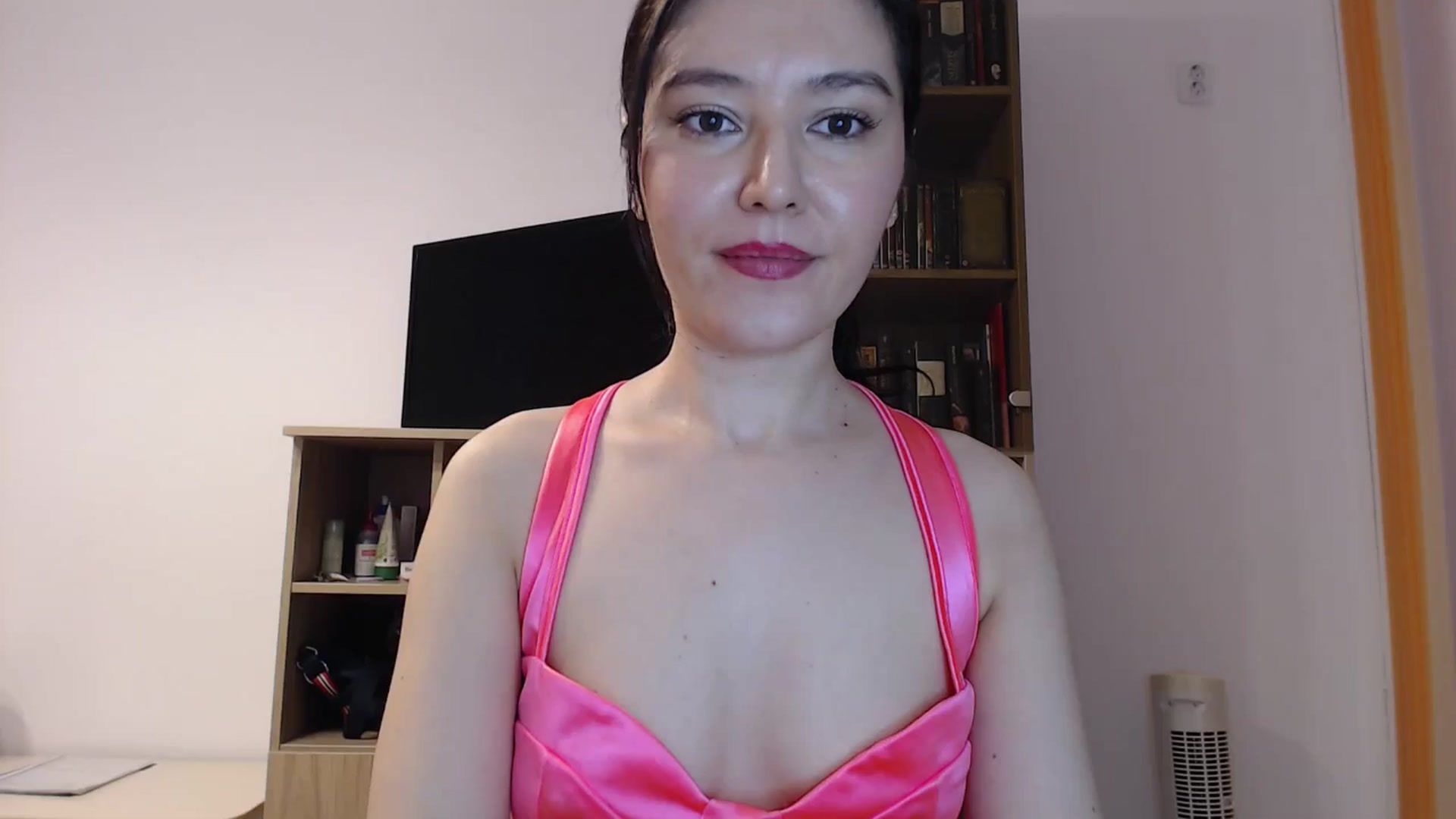 Gallery image thumbnail from SailorJupitr's myfreecams stream on, 02/13/2025, 20:51 image 18 of 20