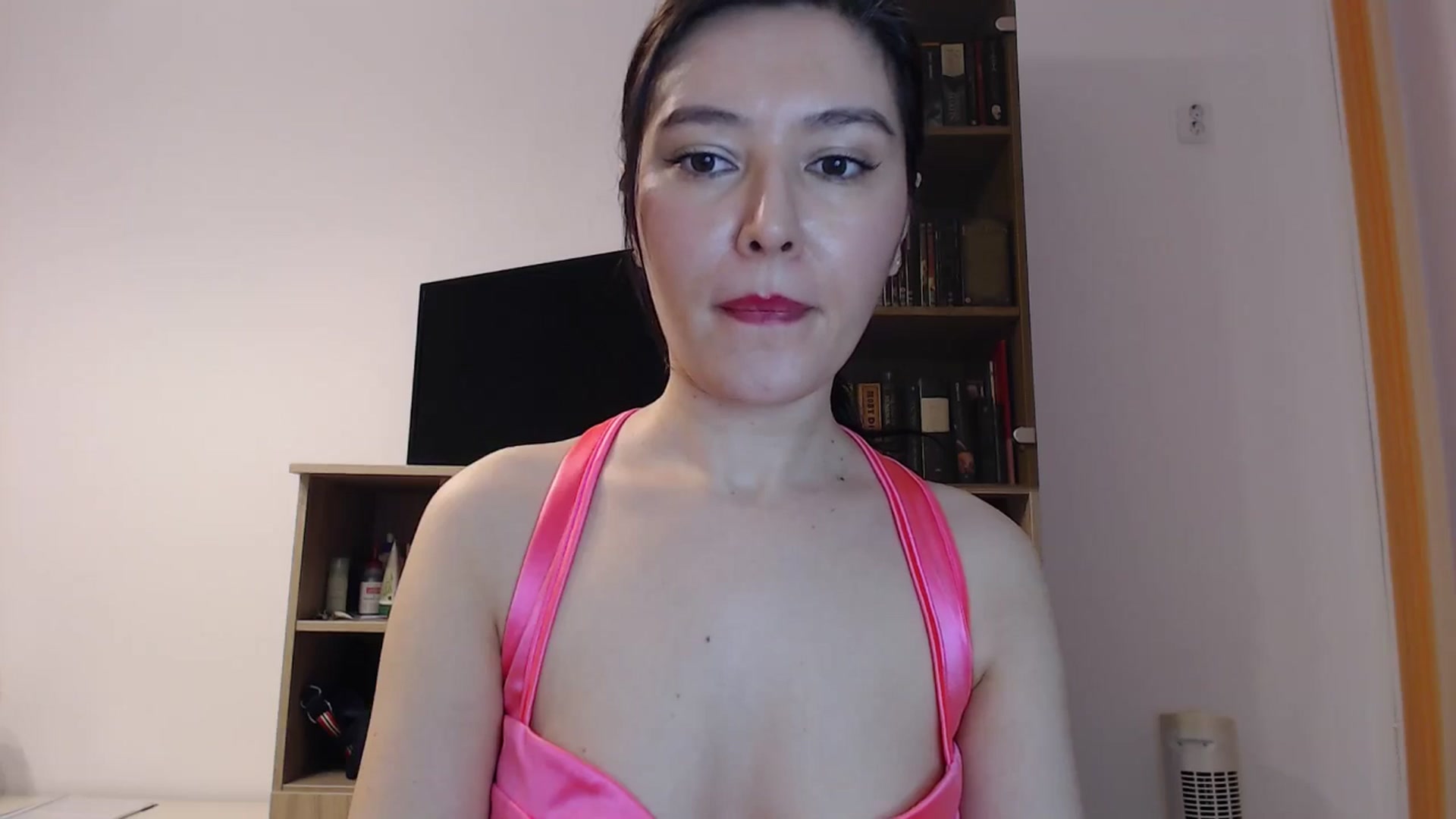 Gallery image thumbnail from SailorJupitr's myfreecams stream on, 02/13/2025, 20:51 image 6 of 20