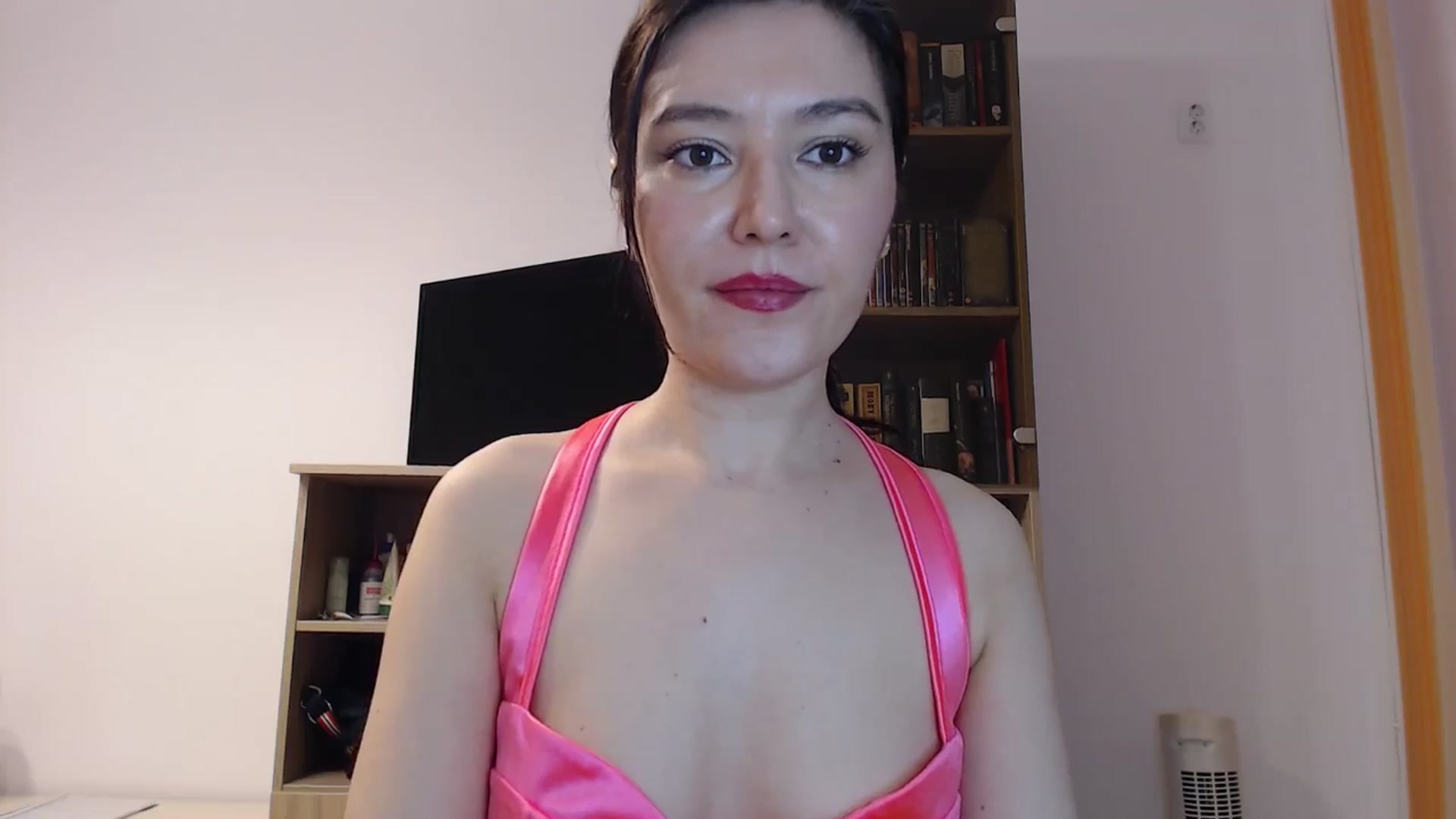 Gallery image thumbnail from SailorJupitr's myfreecams stream on, 02/13/2025, 20:51 image 4 of 20