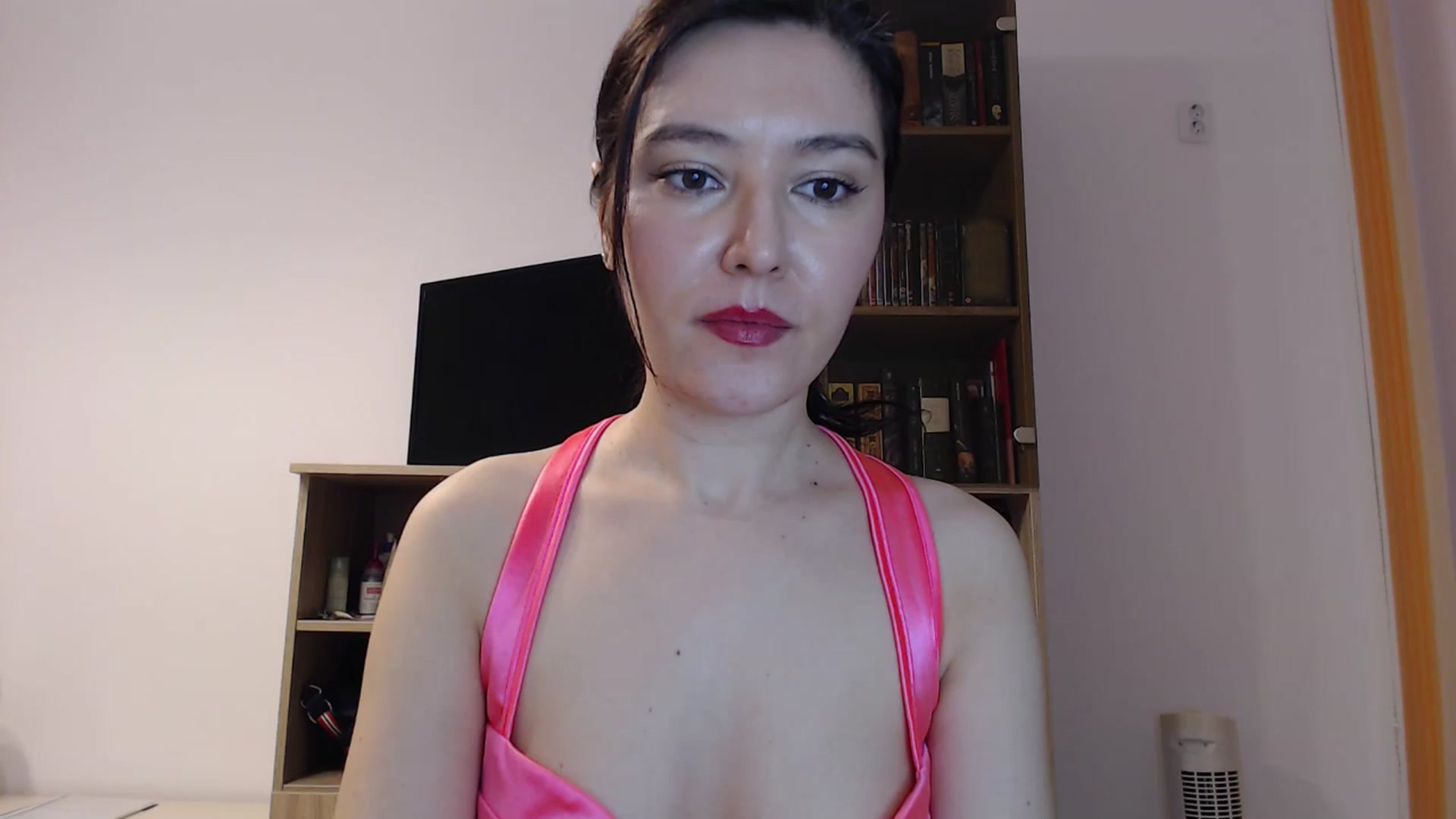 Gallery image thumbnail from SailorJupitr's myfreecams stream on, 02/13/2025, 20:51 image 2 of 20