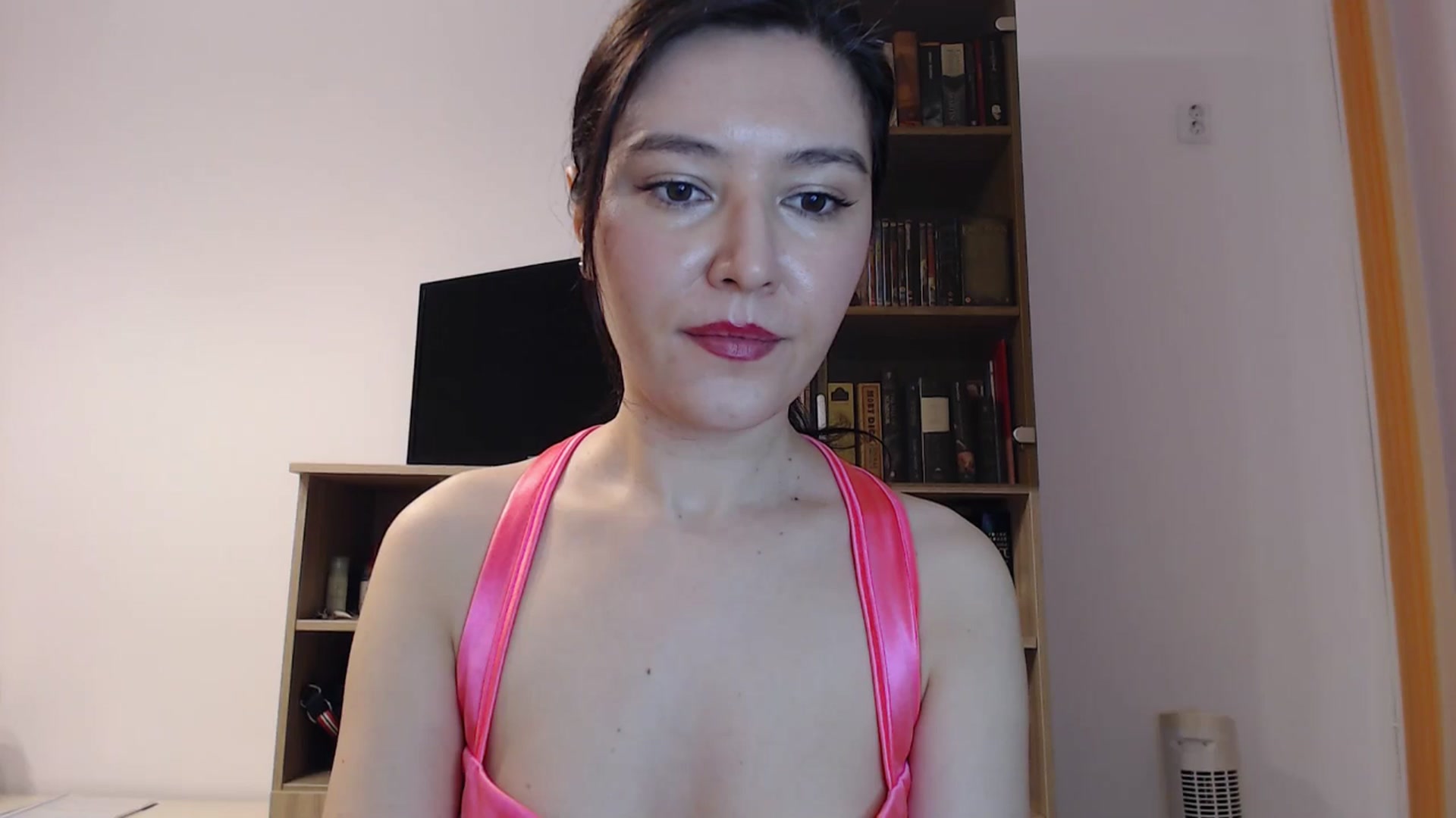 Gallery image thumbnail from SailorJupitr's myfreecams stream on, 02/13/2025, 20:51 image 11 of 20