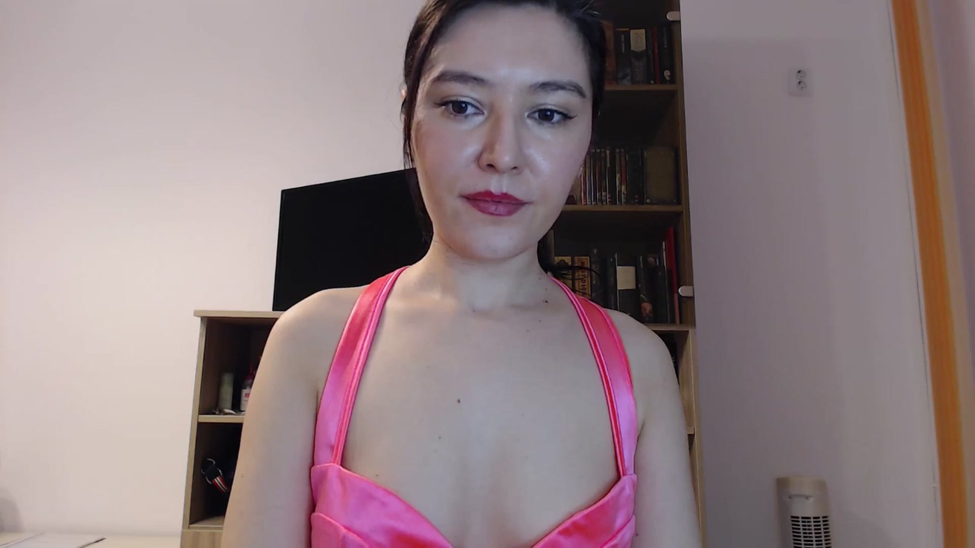 Gallery image thumbnail from SailorJupitr's myfreecams stream on, 02/13/2025, 20:51 image 10 of 20
