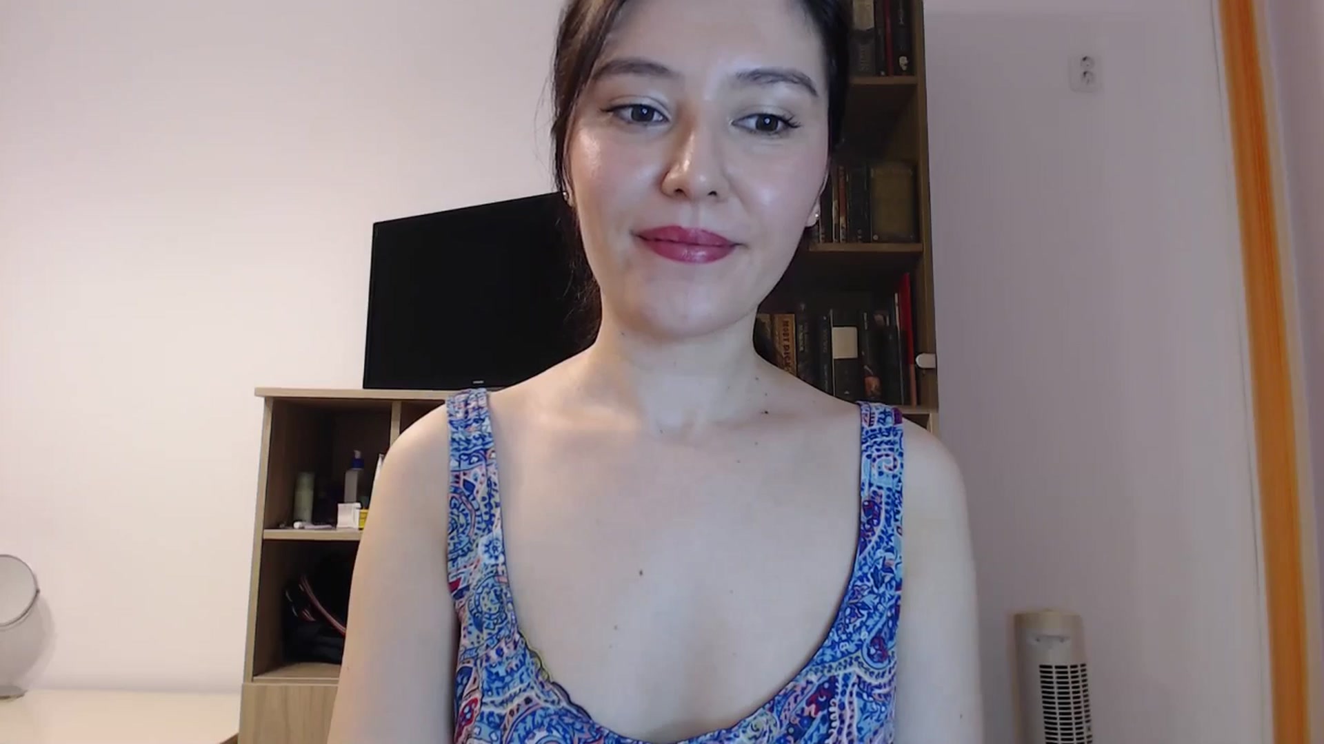 Gallery image thumbnail from SailorJupitr's myfreecams stream on, 02/16/2025, 21:00 image 19 of 20