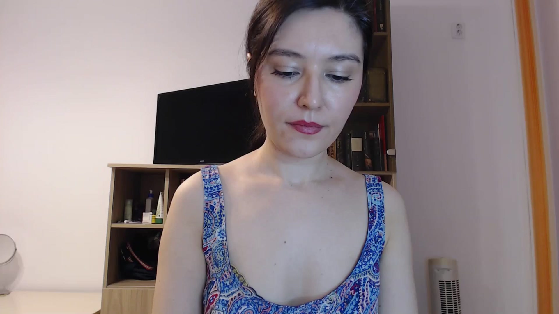 Gallery image thumbnail from SailorJupitr's myfreecams stream on, 02/16/2025, 21:00 image 18 of 20