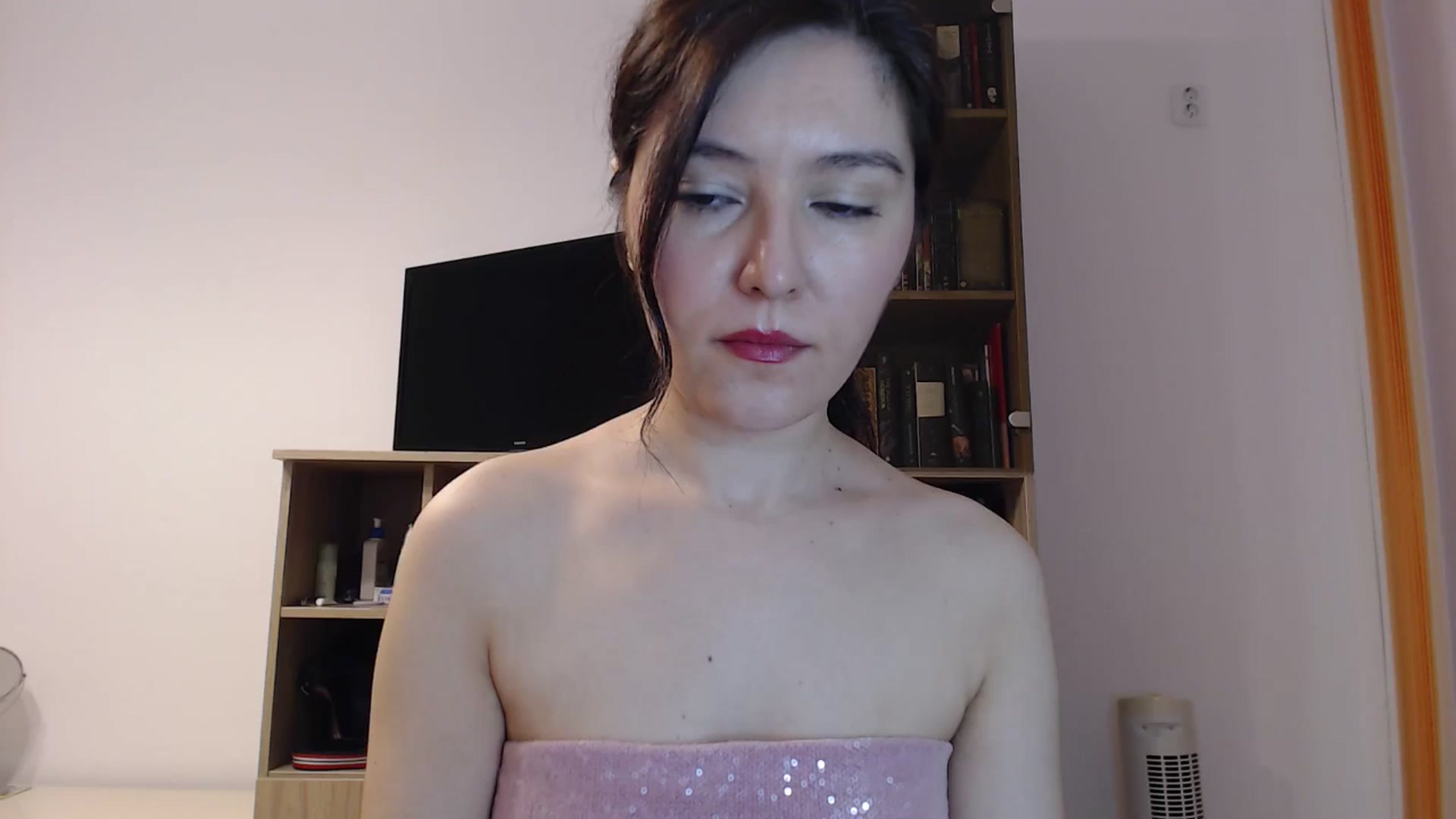 Gallery image thumbnail from SailorJupitr's myfreecams stream on, 02/23/2025, 20:43 image 1 of 20
