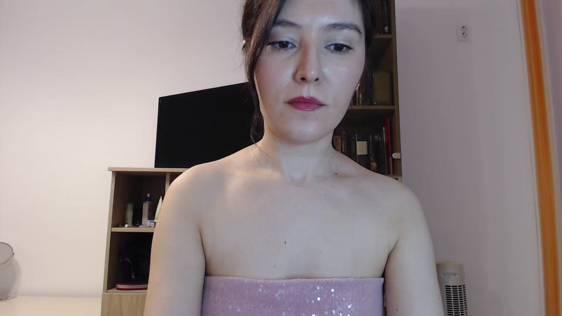 Gallery image thumbnail from SailorJupitr's myfreecams stream on, 02/23/2025, 20:43 image 10 of 20