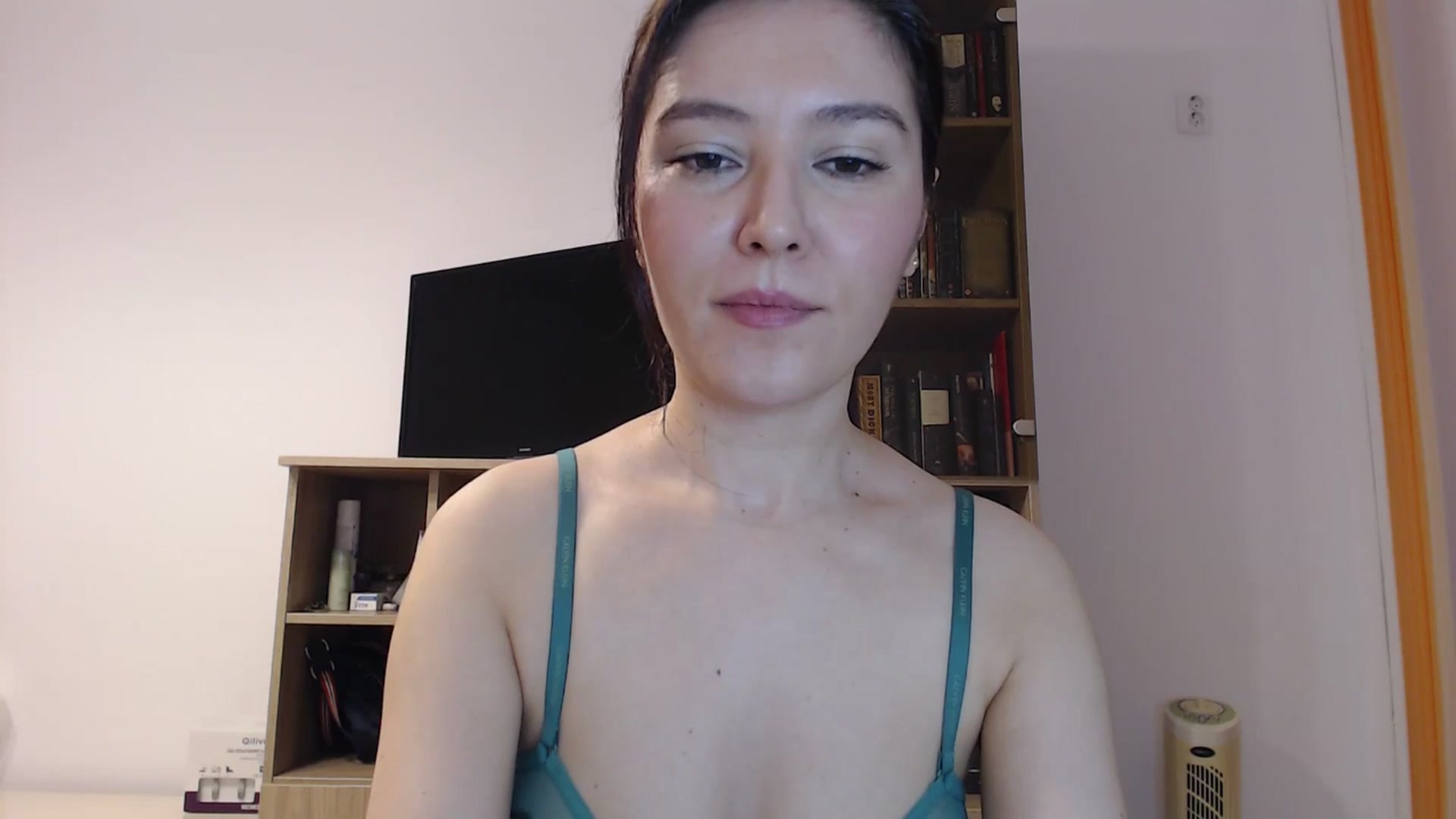 Gallery image thumbnail from SailorJupitr's myfreecams stream on, 03/01/2025, 20:50 image 2 of 20