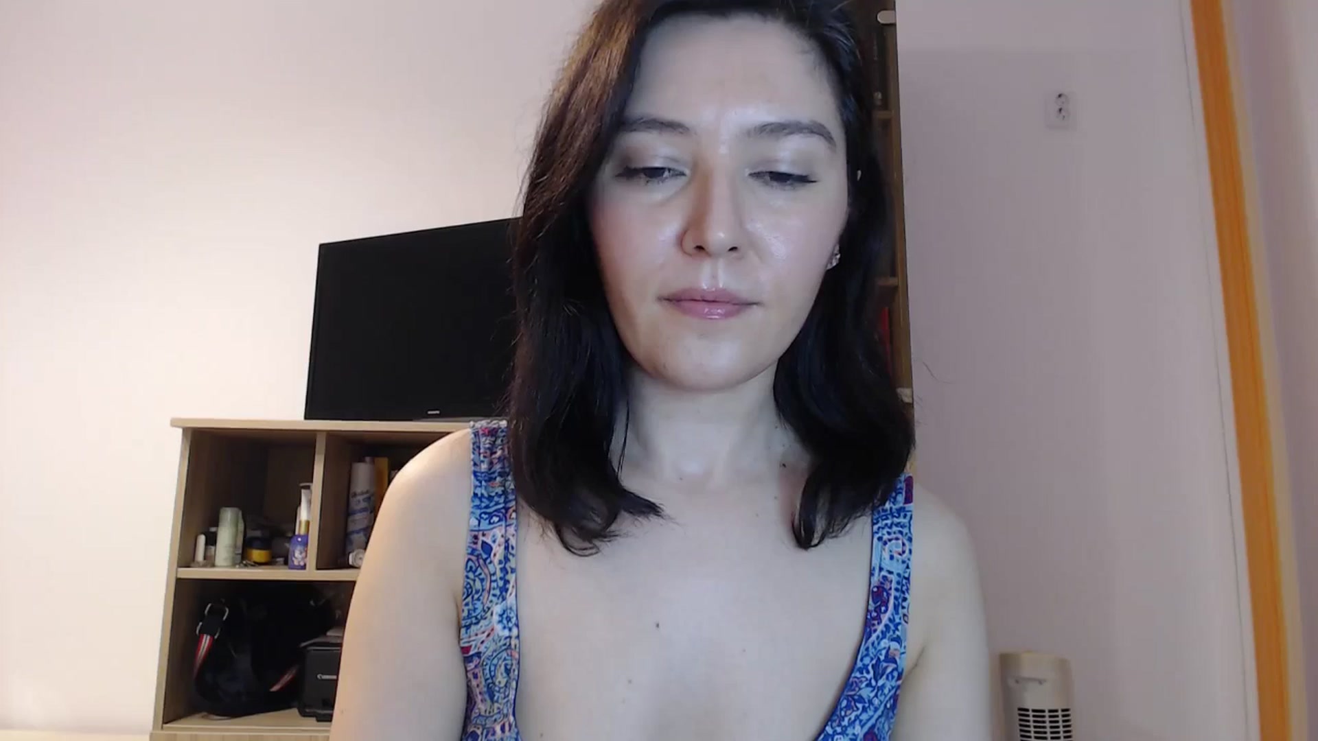 Gallery image thumbnail from SailorJupitr's myfreecams stream on, 03/23/2025, 20:36 image 18 of 20