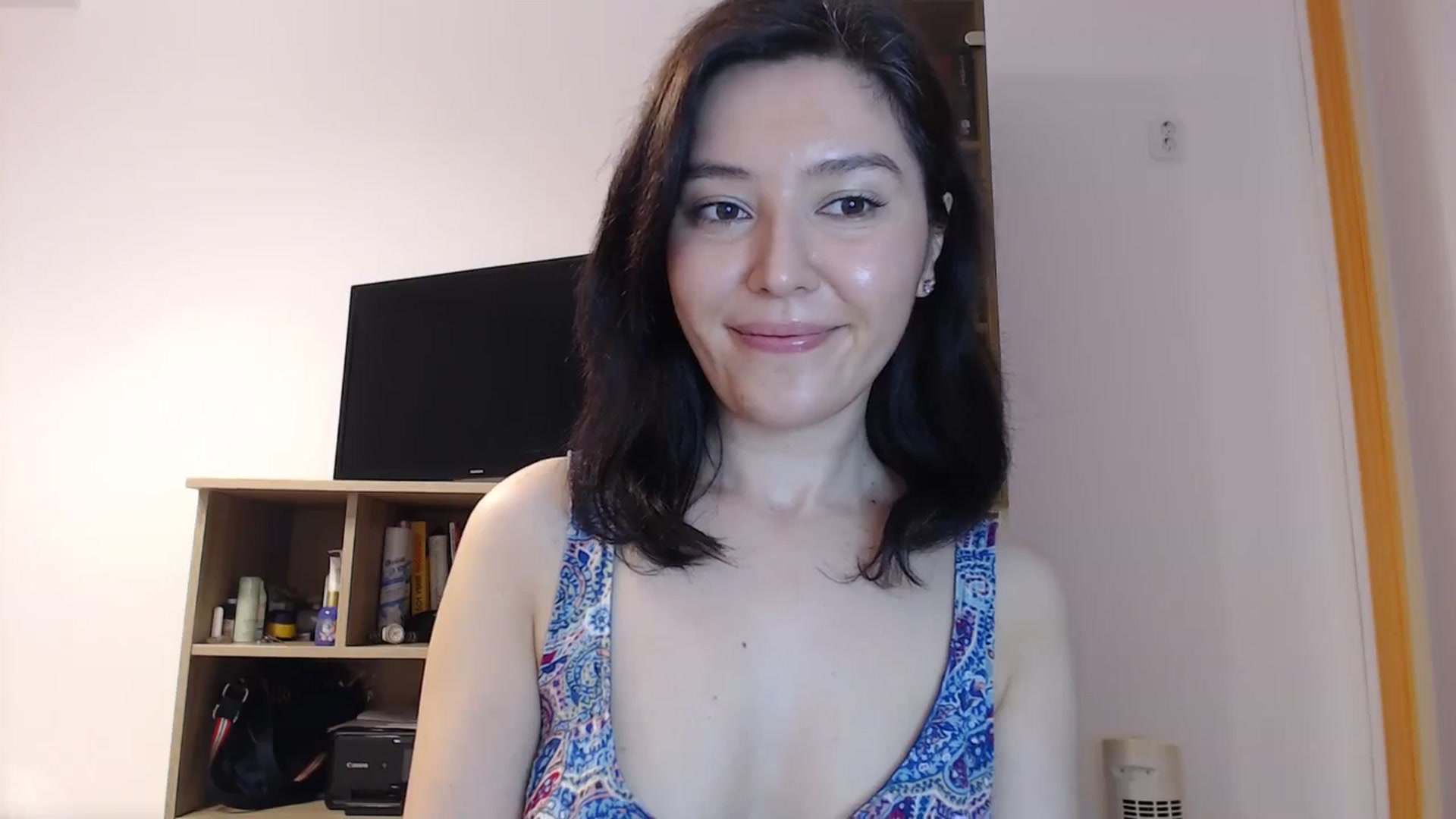 Gallery image thumbnail from SailorJupitr's myfreecams stream on, 03/23/2025, 20:36 image 15 of 20