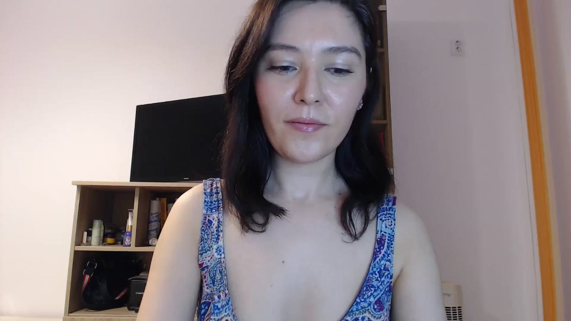 Gallery image thumbnail from SailorJupitr's myfreecams stream on, 03/23/2025, 20:36 image 10 of 20