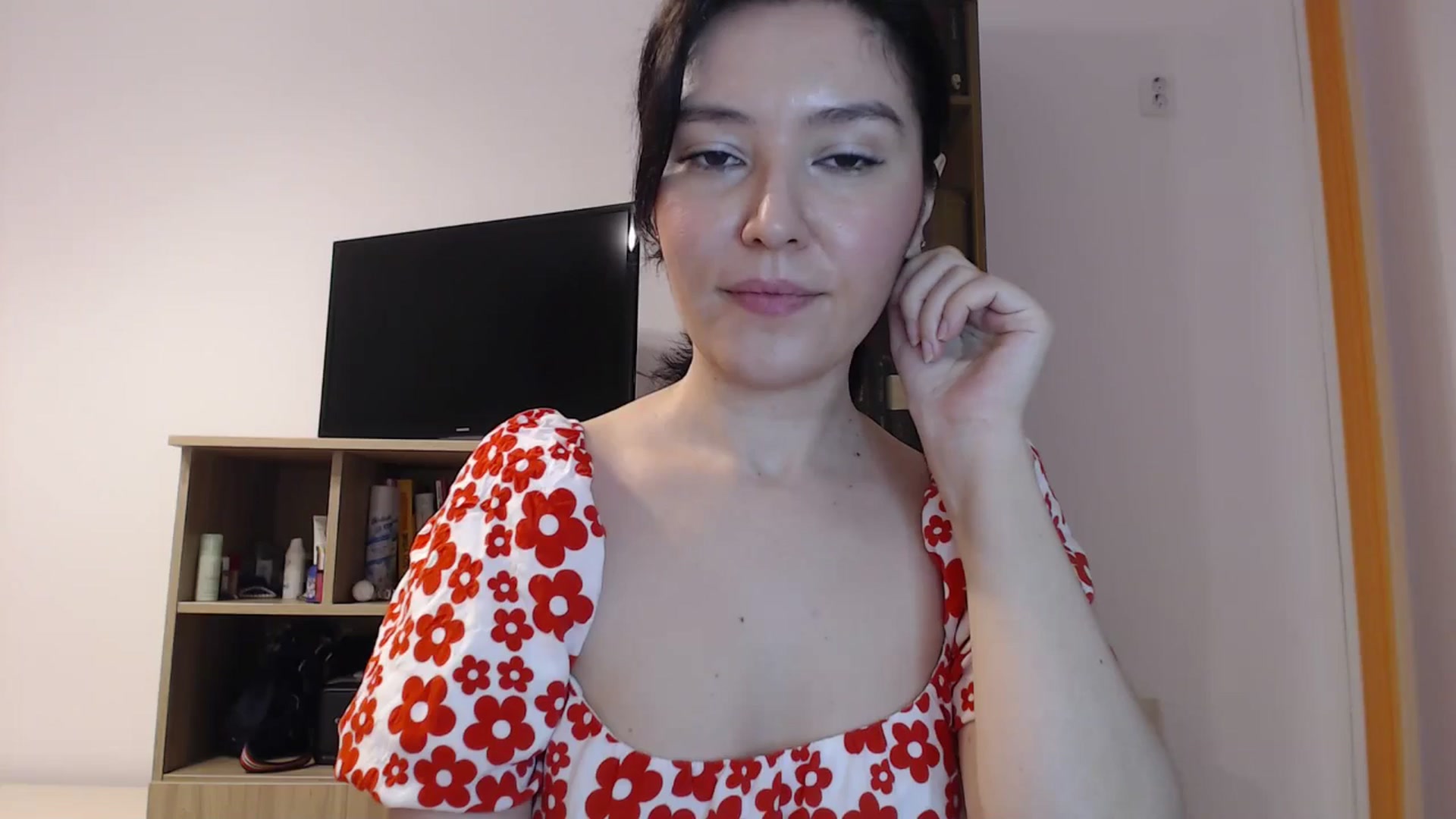 Gallery image thumbnail from SailorJupitr's myfreecams stream on, 03/29/2025, 20:04 image 20 of 20