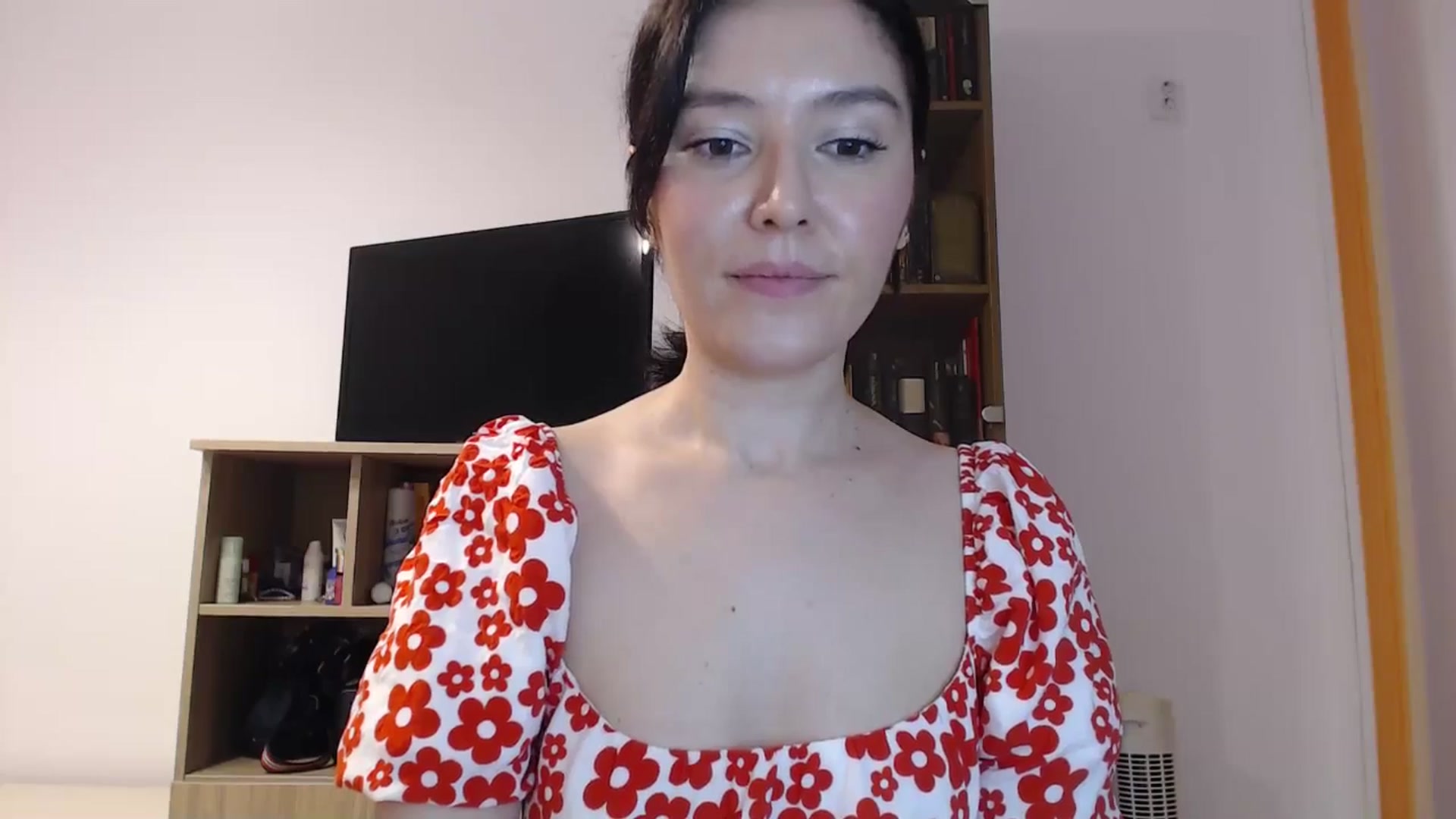 Gallery image thumbnail from SailorJupitr's myfreecams stream on, 03/29/2025, 21:20 image 4 of 20